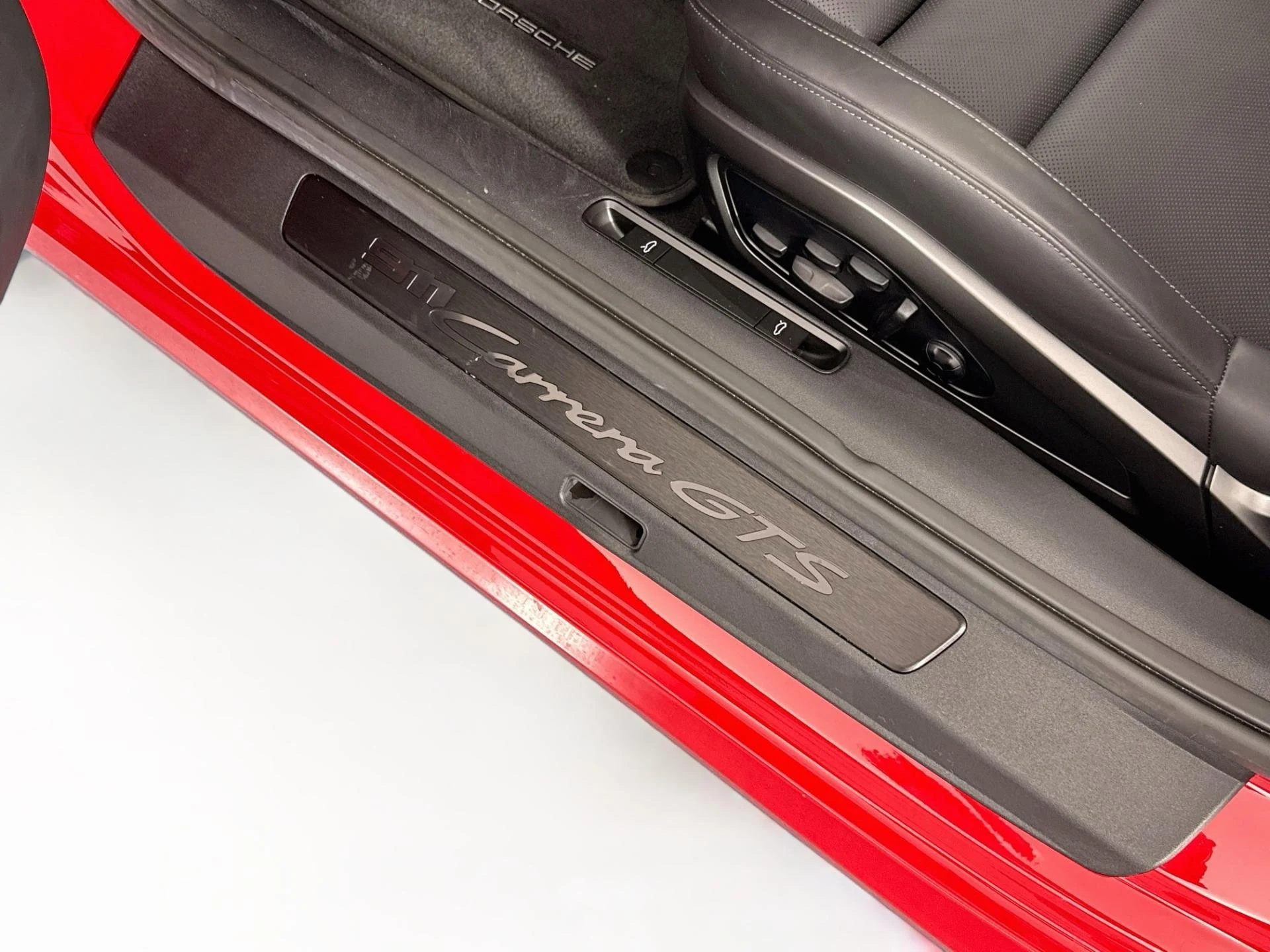 mph046_3085325285_Used_2024_Porsche_911_Carrera_GTS_1787948912_3691c8ac38