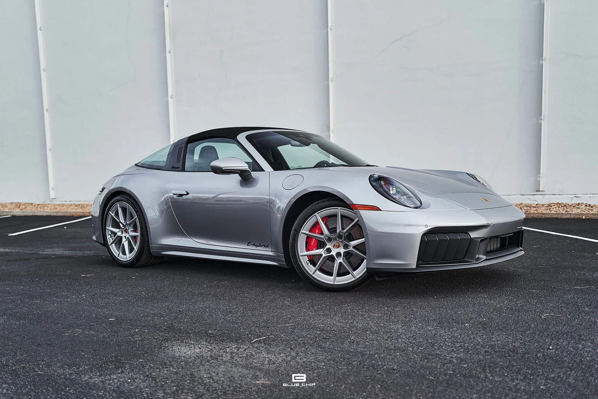 mph046_3134605202_69b180ef8cc6acb8a868c1a2_L1190269_5c319a7f8d