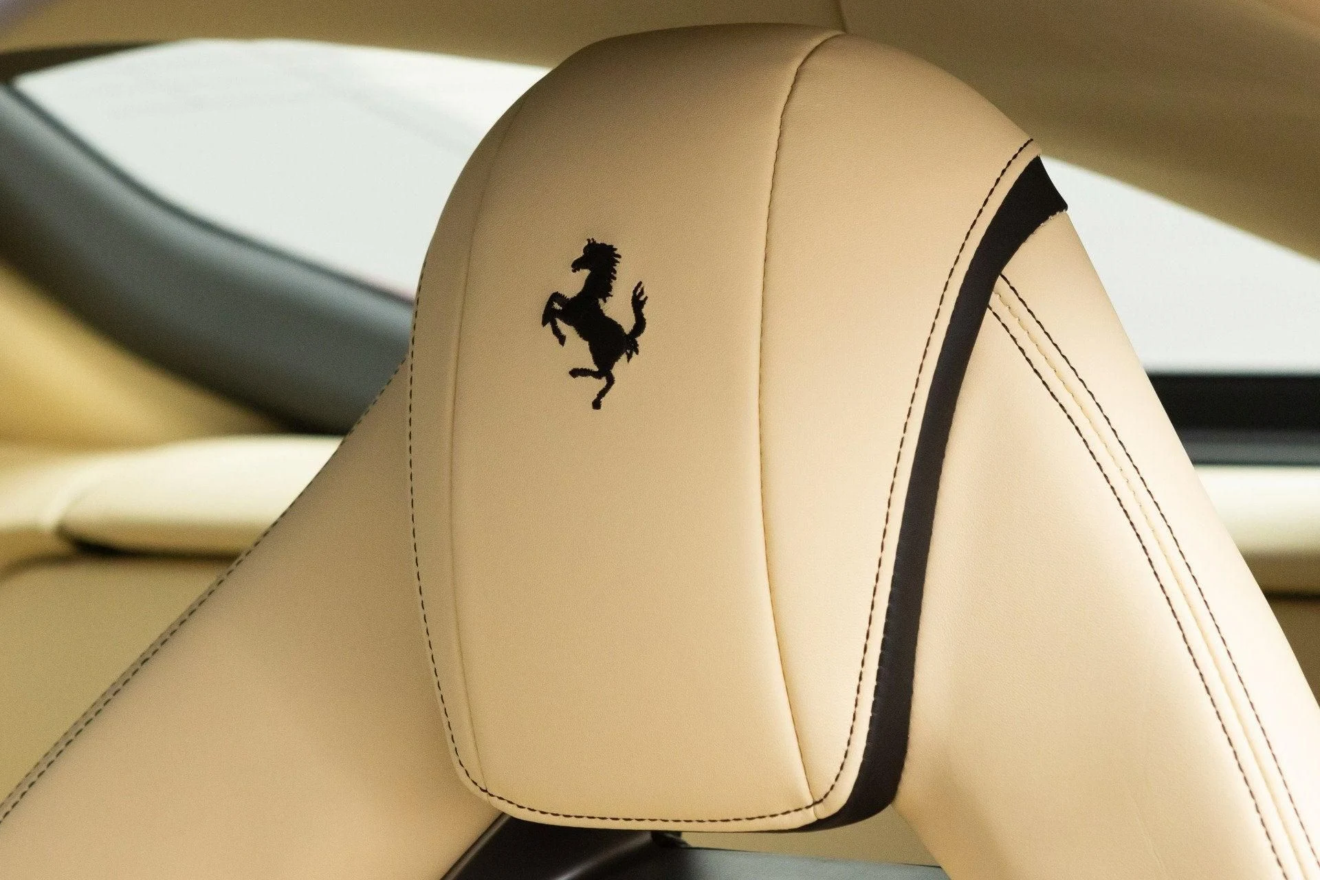 mph046_3137691605_Used_2018_Ferrari_812_Superfast_1777368516_03bc487bdd