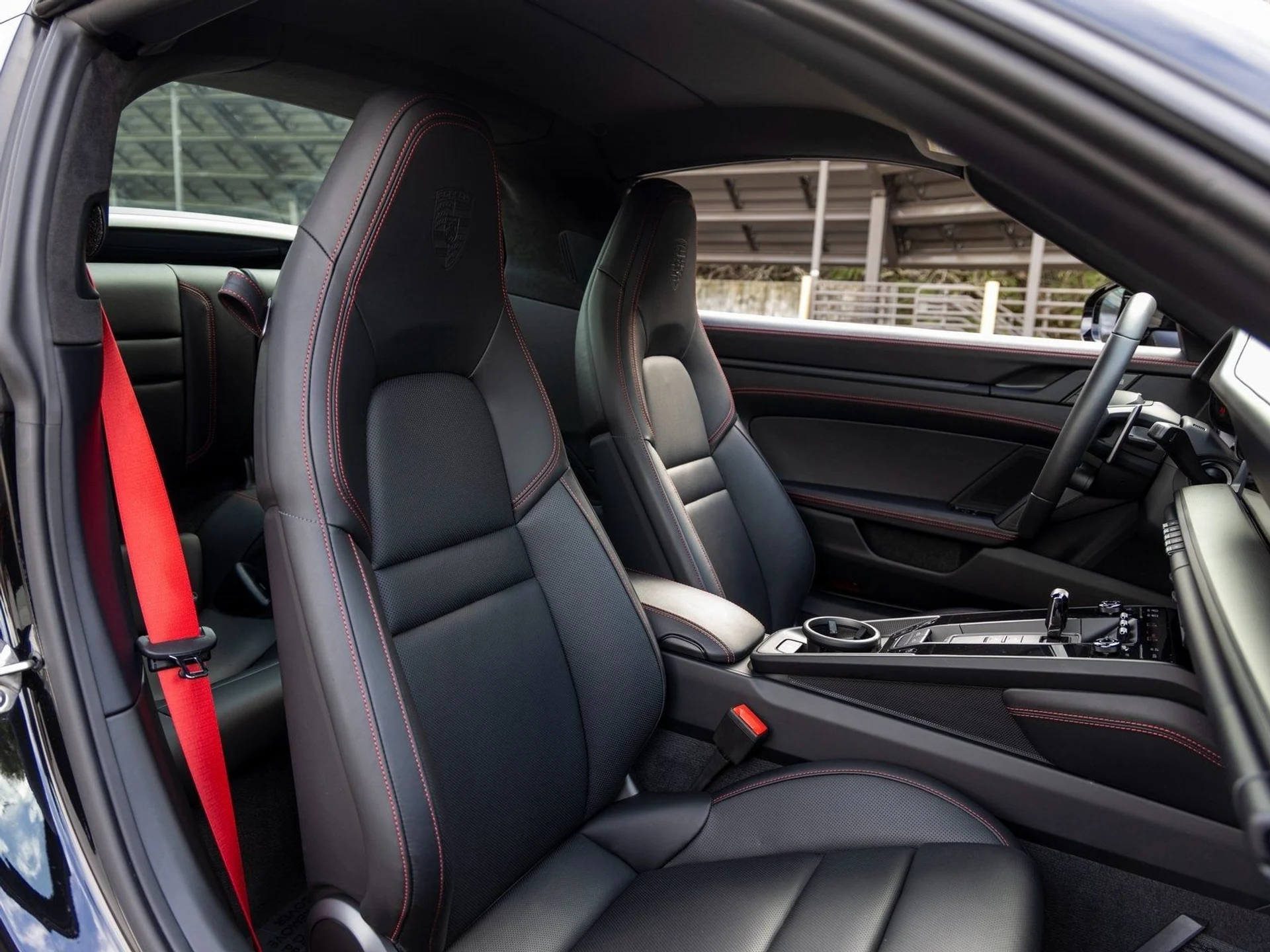 mph046_3138591653_47_4529f20456