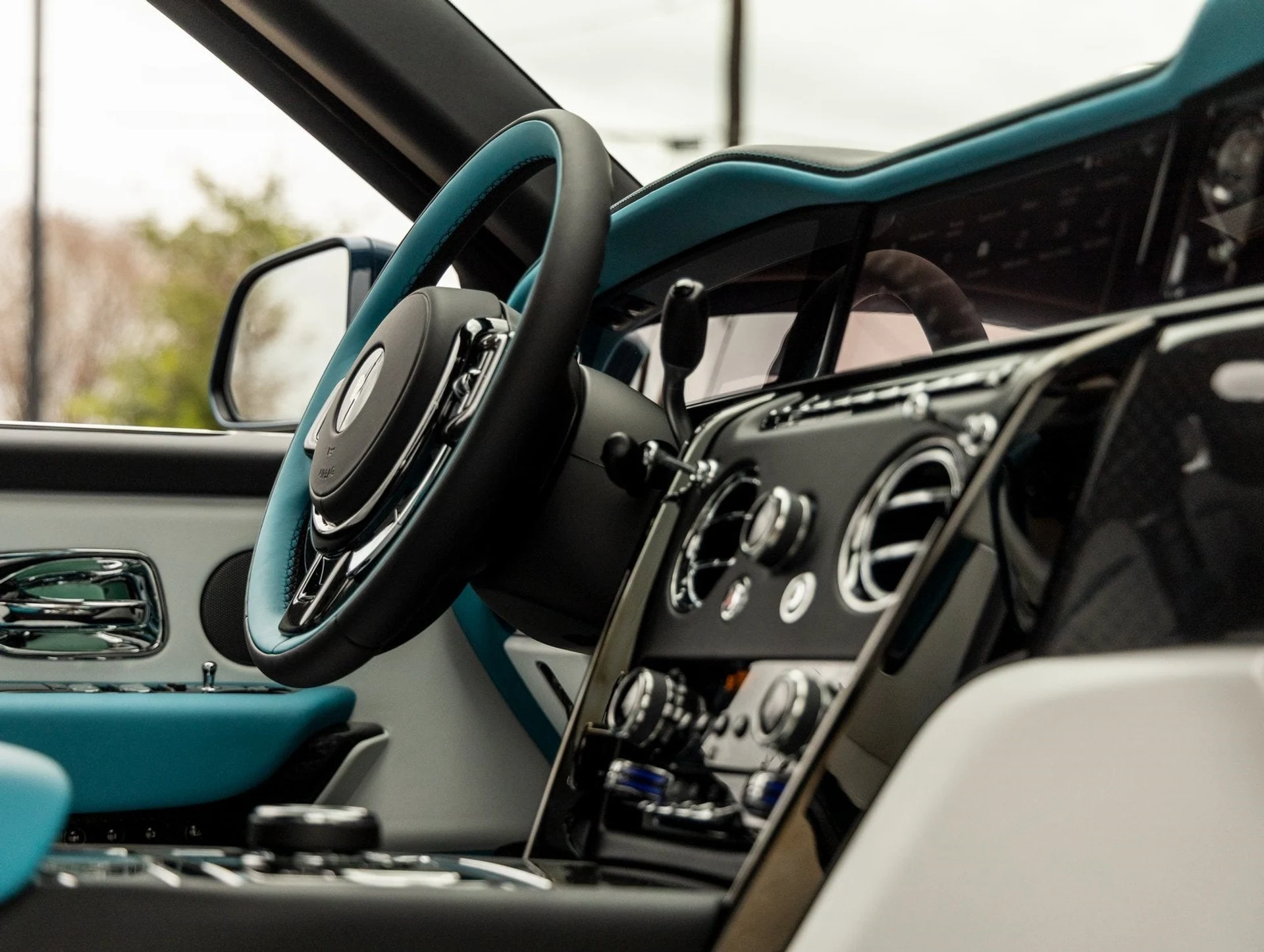 mph046_3140654441_47_e99cc8d0e0