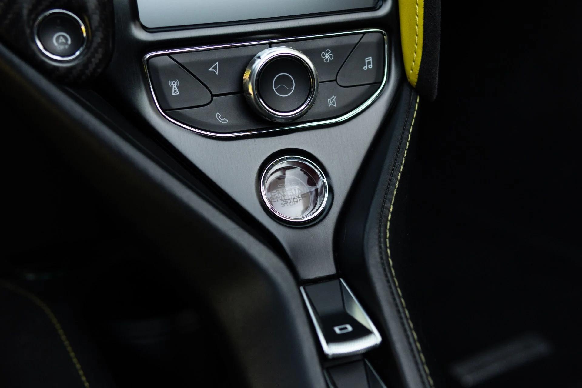 mph046_3172108681_Used_2020_Mc_Laren_720_S_Spider_1766779807_2d4f764310