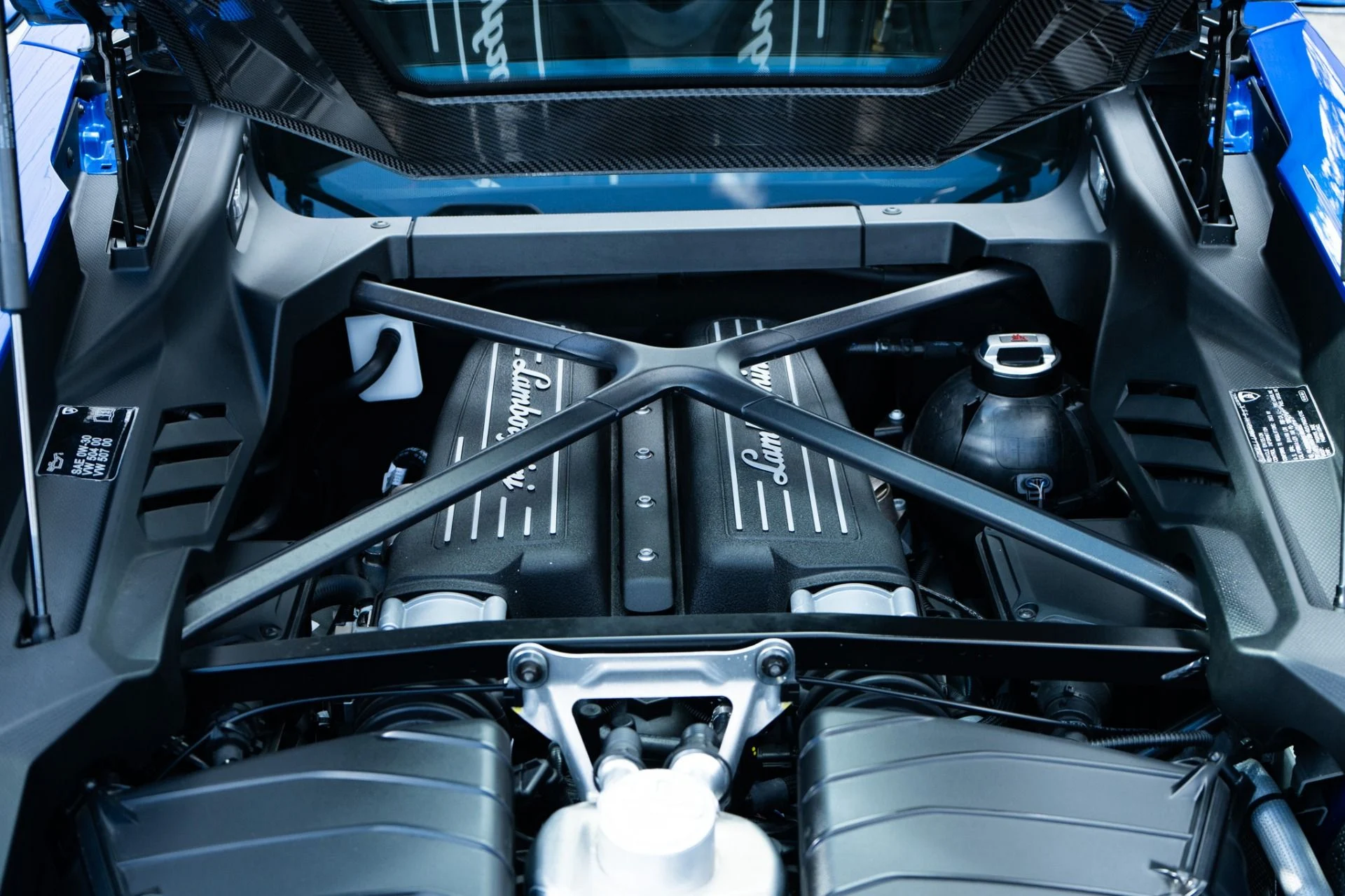 mph046_3178879169_Used_2023_Lamborghini_Huracan_Tecnica_1790706861_45ff8a3d17