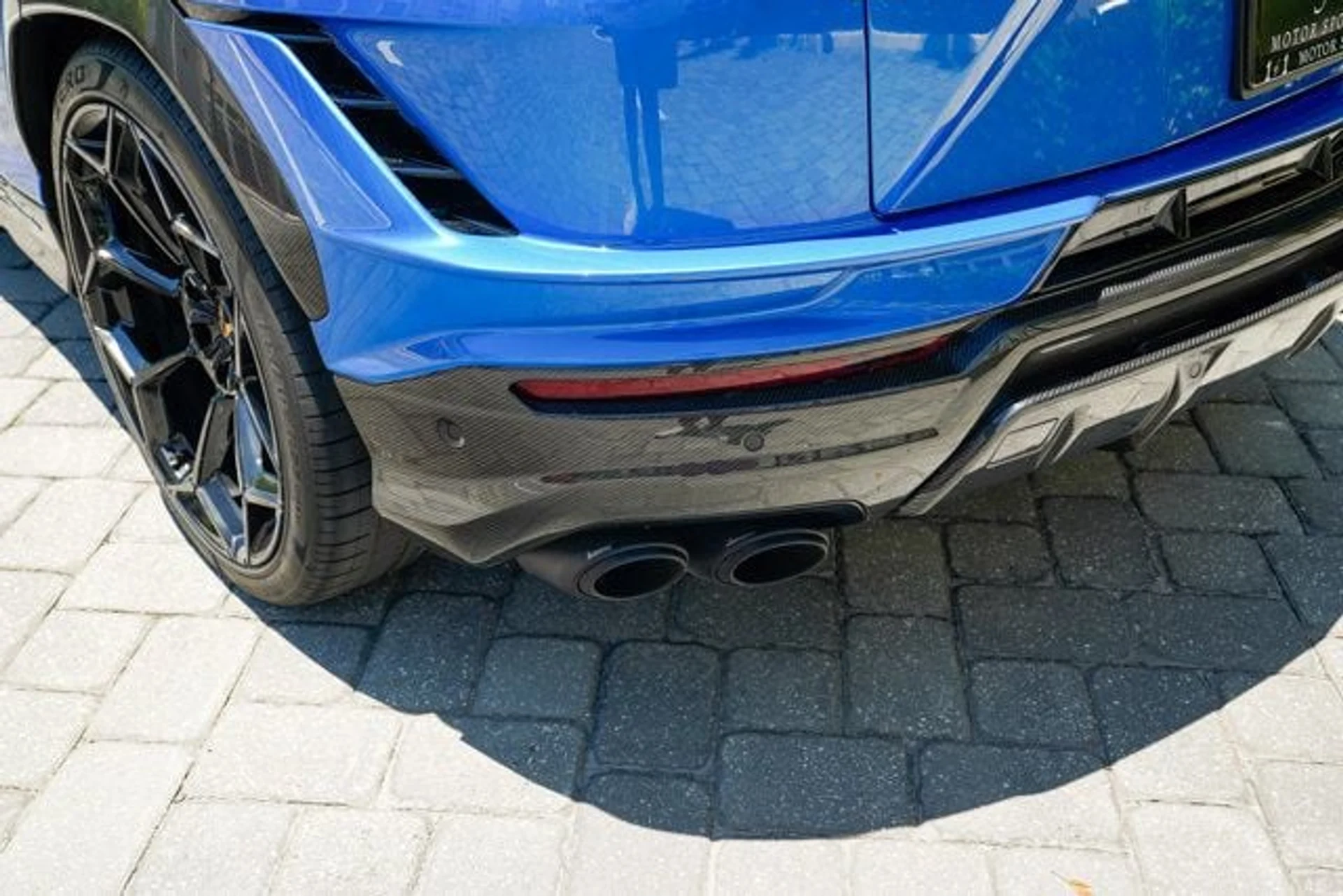mph046_3181448822_used_2024_lamborghini_urus_performanteawd_14354_22887761_47_640_3e3375c762