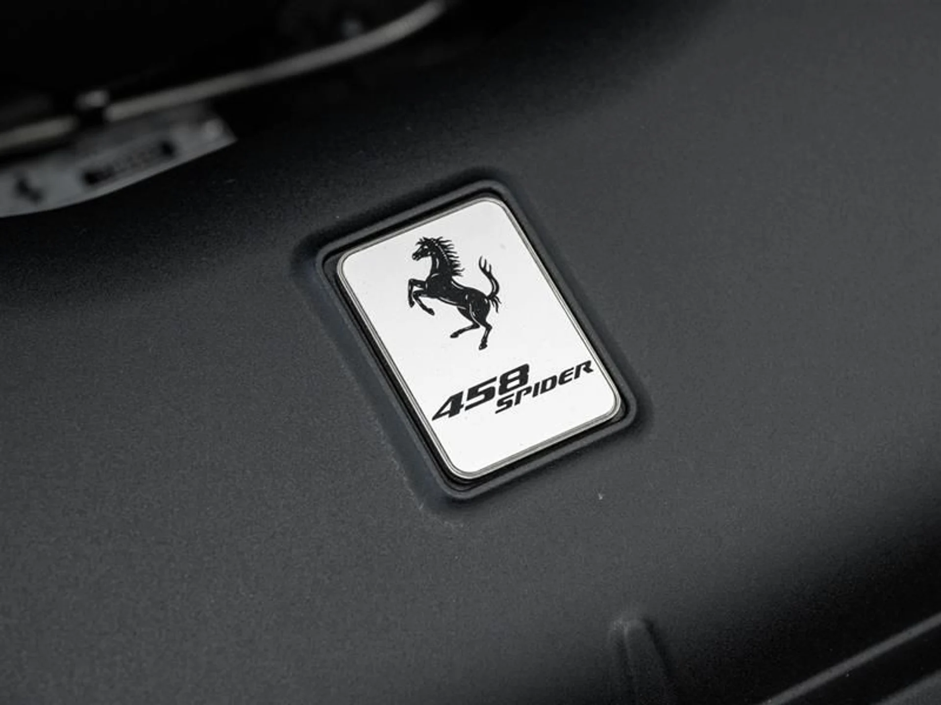 mph046_3193261894_11907772_1640334144_45560dd1b3