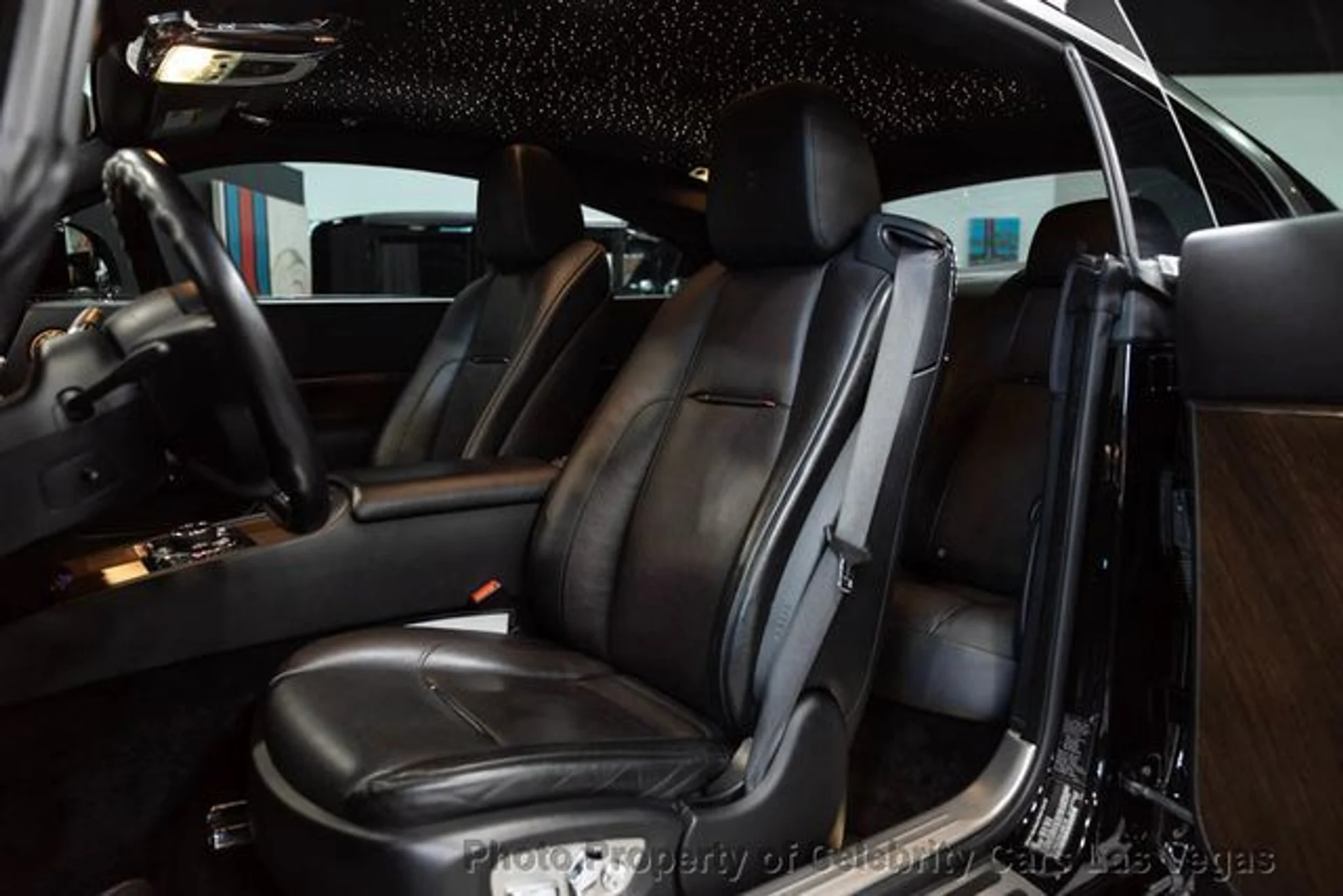 mph046_3205065297_used_2016_rolls_royce_wraith_inspiredbymusiclyricalcopperbespokeaudiostarlighth_9707_23057562_51_640_7e5e582ddd