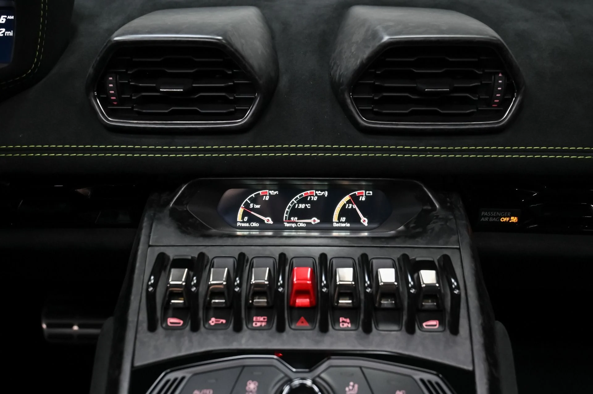 mph046_3216945666_Used_2019_Lamborghini_Huracan_Performante_1756916743_0953147f0a