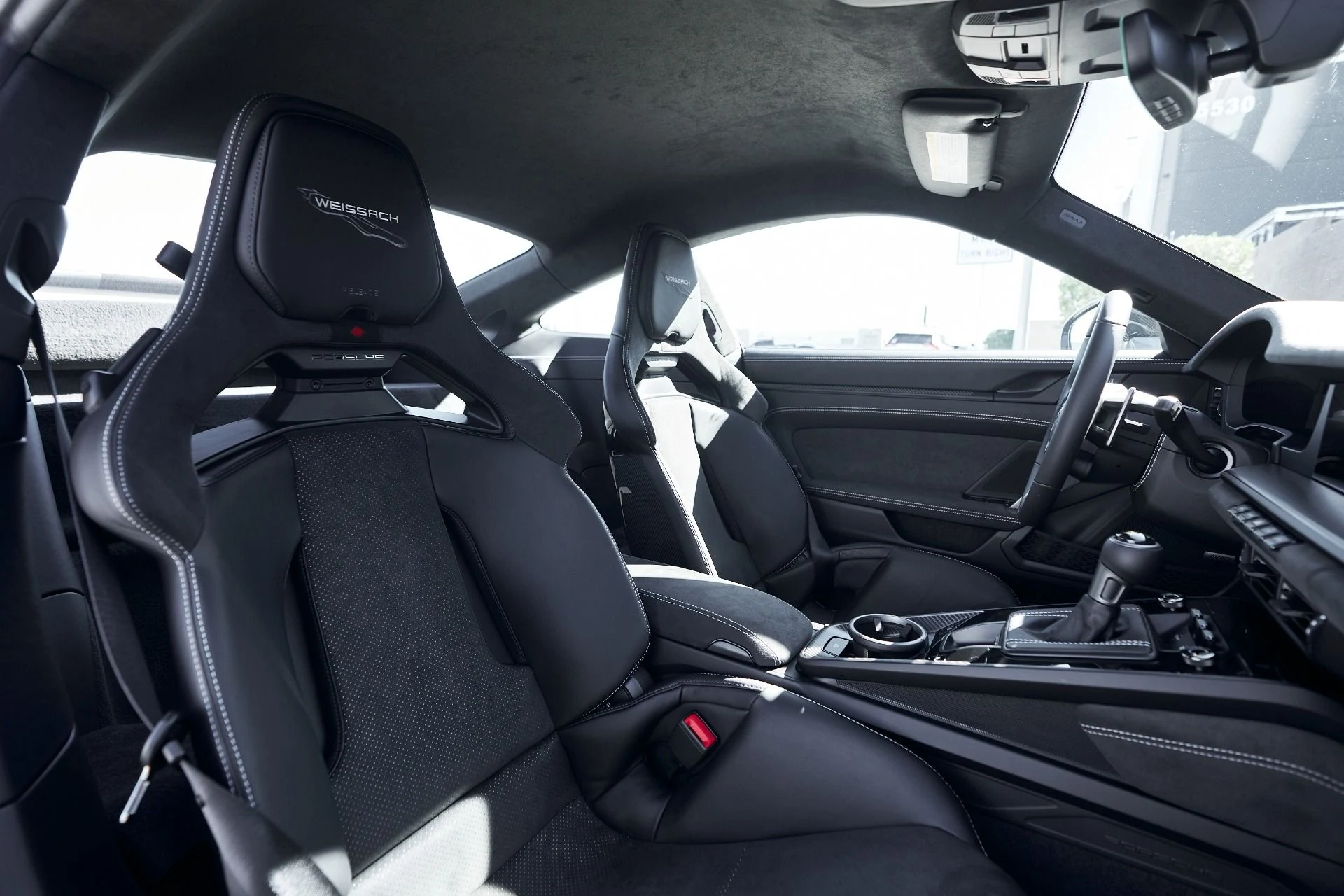 mph046_3239841910_Used_2025_Porsche_911_GT_3_1760570035_22ad60a145