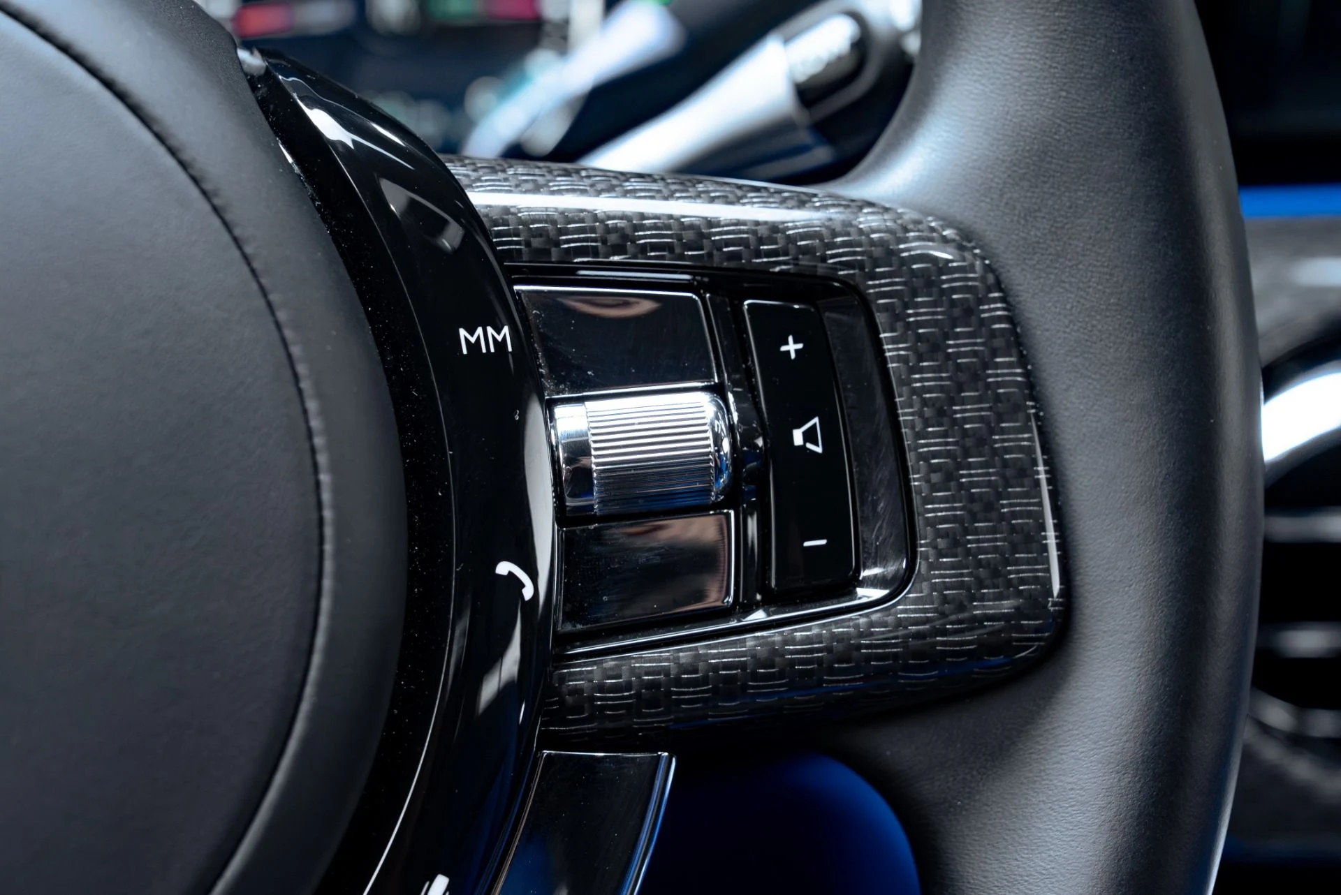 mph046_3249809952_Used_2023_Rolls_Royce_Black_Badge_Ghost_1776470002_0ae44a0033