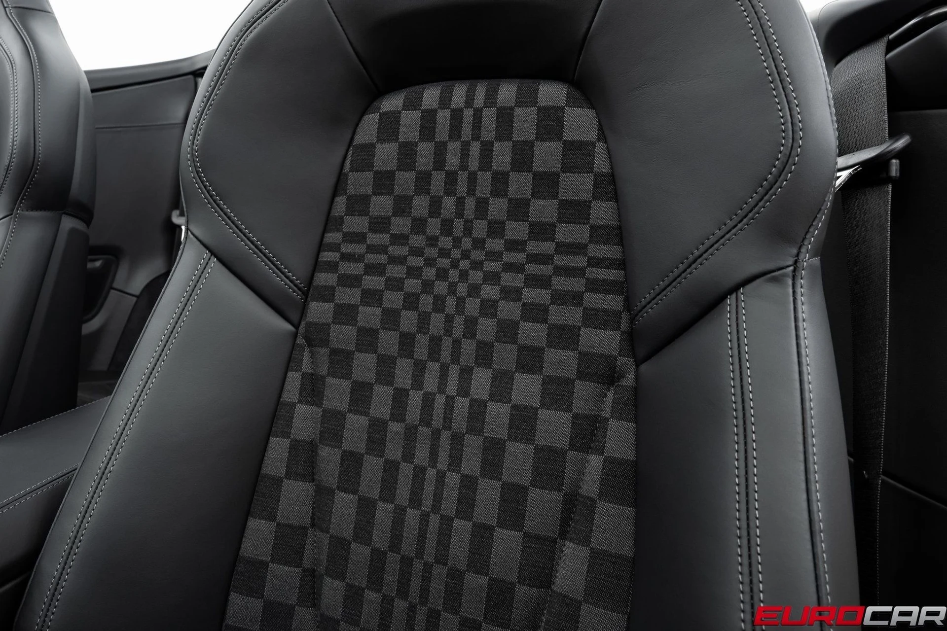 mph046_3271632764_image_47_1b604f0926