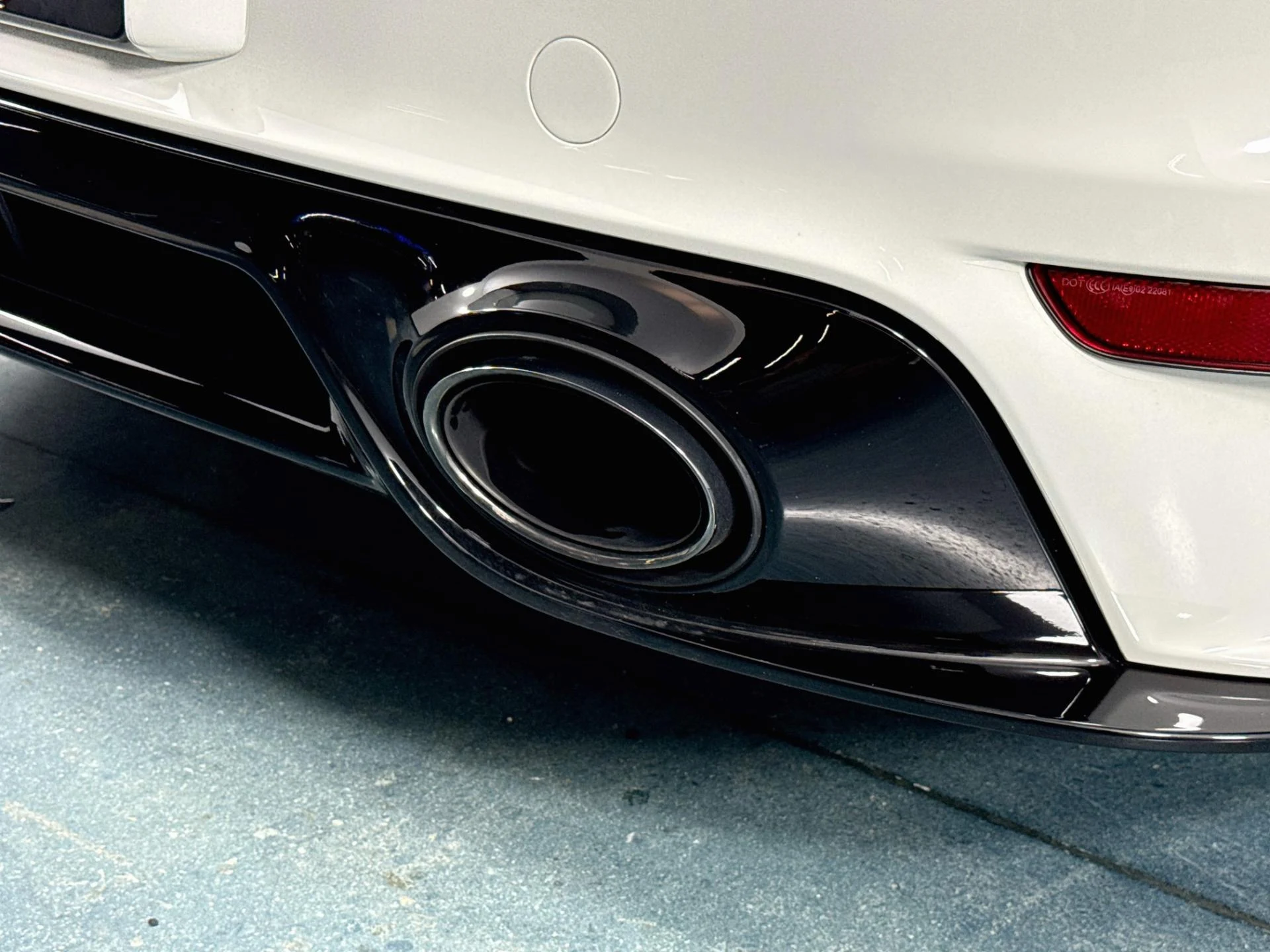 mph046_3280417258_Used_2022_Porsche_911_Turbo_S_1785864823_8c89d98a07