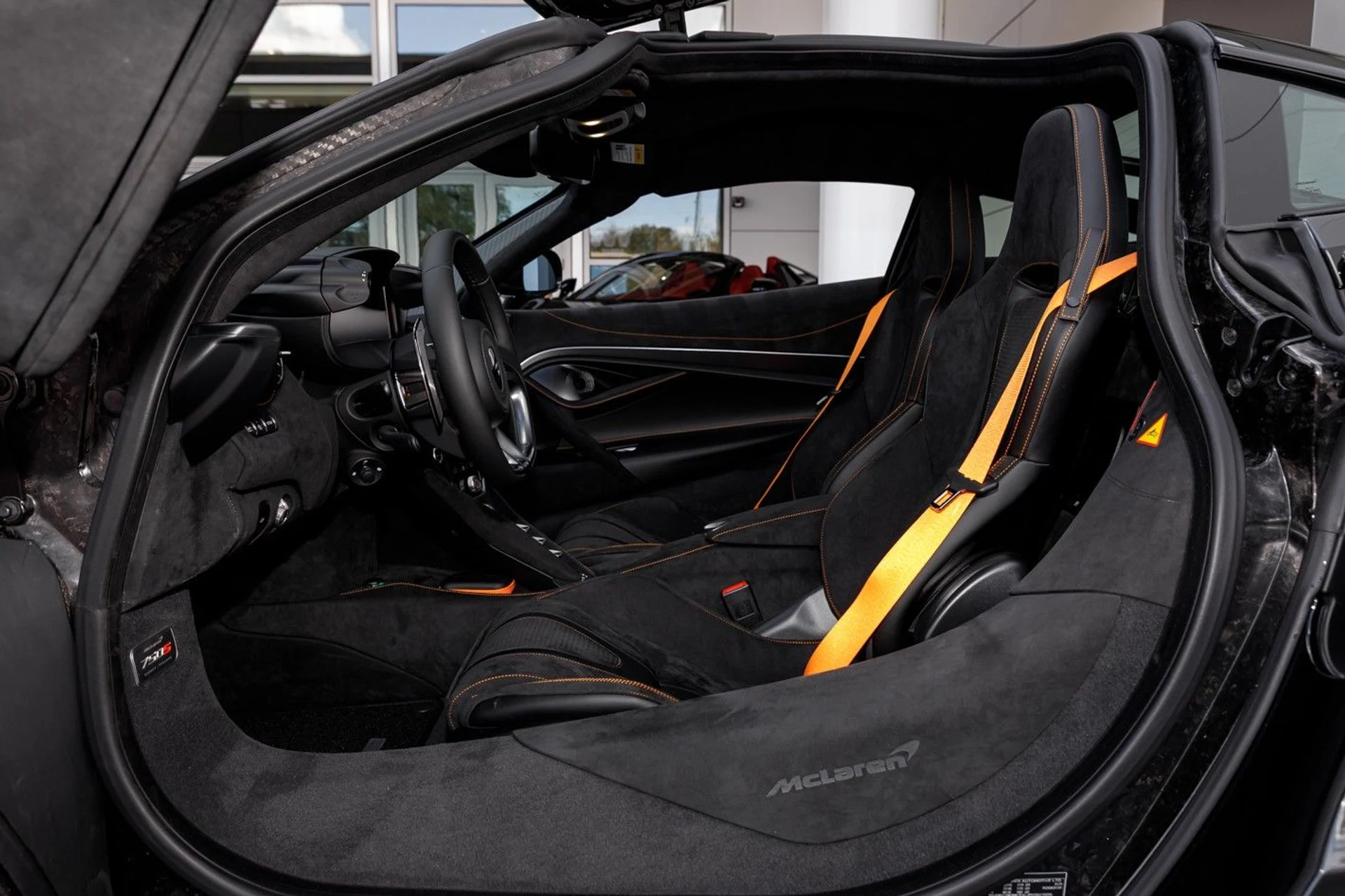 mph046_3281626942_655_p47_l_dfb468ceba