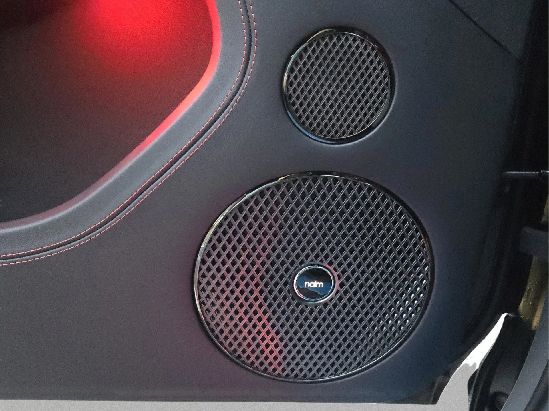 mph046_3285258323_fef9f7139dc70b13a257789e38140537x_926be7a276