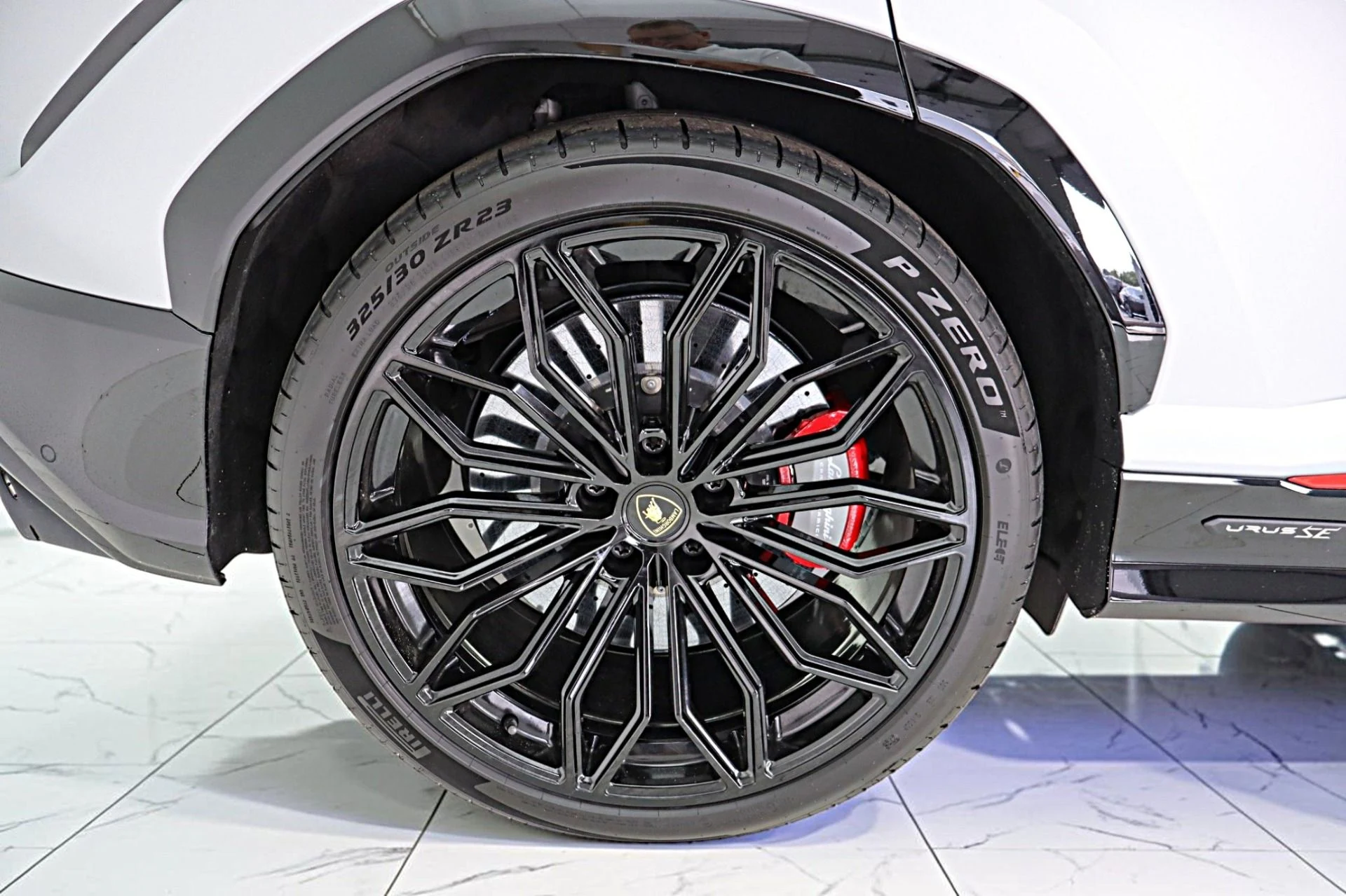 mph046_3300296325_Used_2025_Lamborghini_Urus_SELEASE_OPTIONS_AVAILABLE_195753f89f