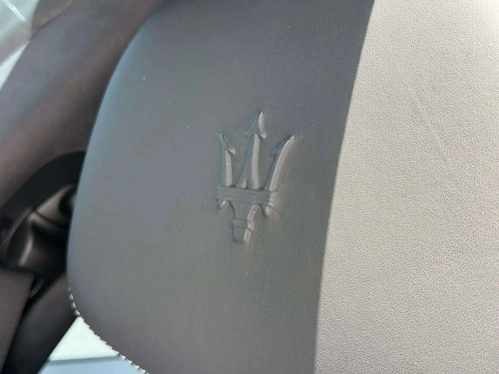 mph046_3329038115_fc562504f41d489ab31d68f04b8d6aca_16a91264fd