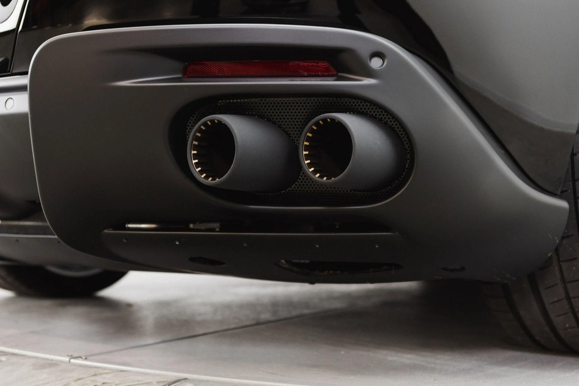 mph046_3334123204_Used_2024_Ferrari_Roma_Spider_1777350158_738905c378