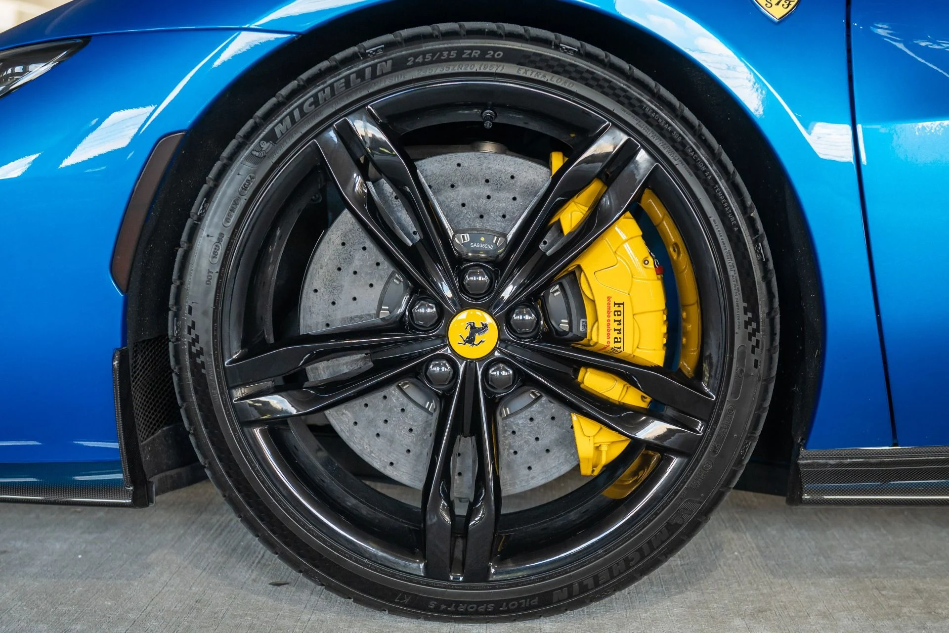 mph046_3368501975_Used_2024_Ferrari_296_GTS_1761687517_219084a372