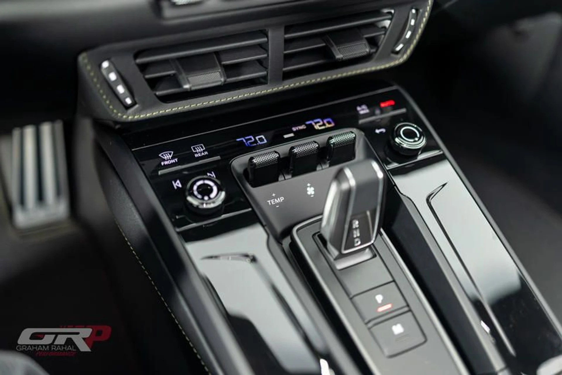 mph046_3374775771_3_CE_5_BBD_2_B1_CE_4_C92_BE_81_3_FB_353_CCEEC_4_85944f3a64