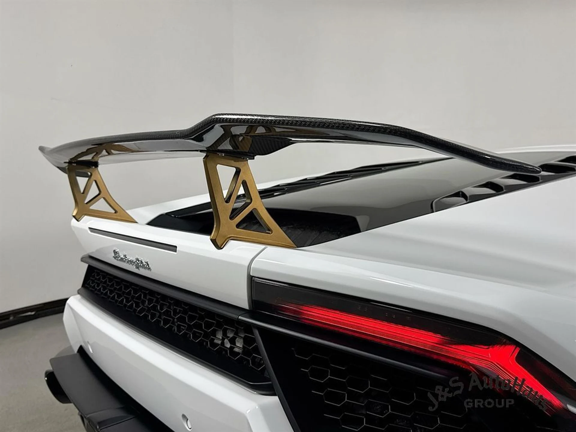 mph046_3380888419_w184o8dgxixlruwcvst2e2iup10n_22d4989247