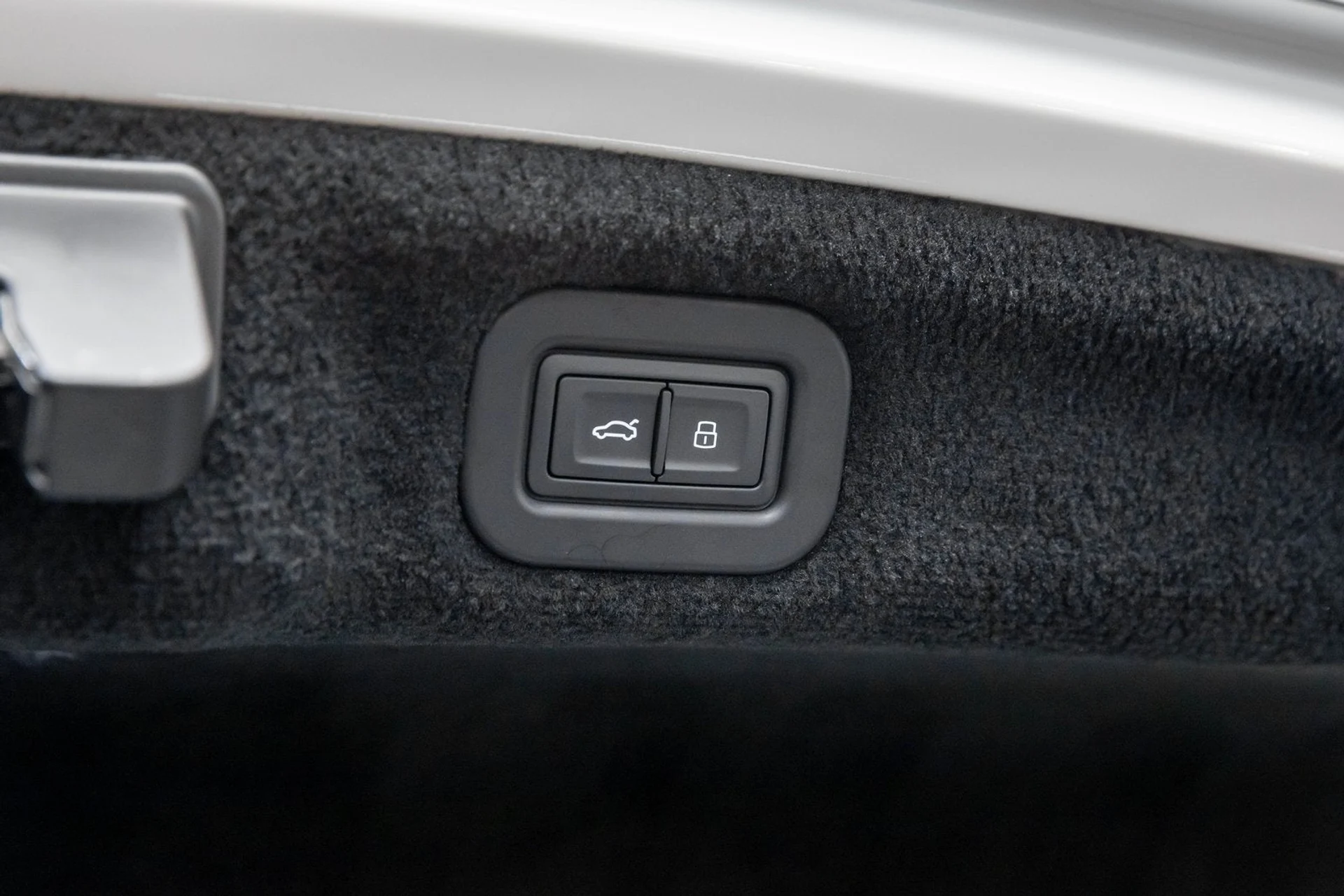 mph046_3388658412_47_25db8560f1