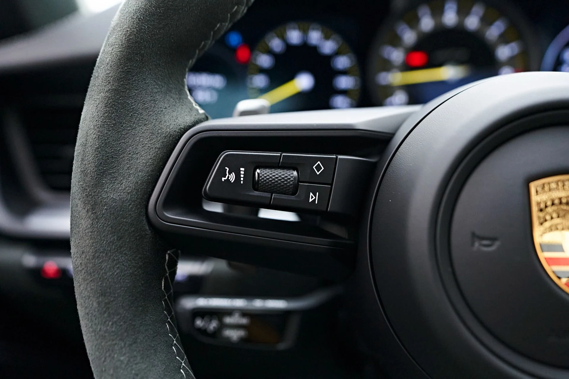 mph046_339618684_Used_2023_Porsche_911_GT_3_1723305784_a8df26d907