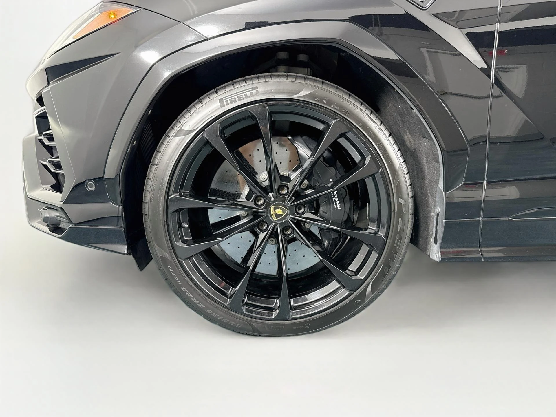 mph046_3399086755_Used_2022_Lamborghini_Urus_1786409423_534fa9e1ac