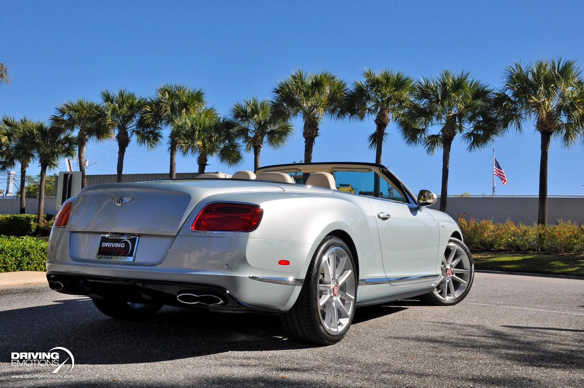 mph046_3424822256_886_p47_l_566f91b384