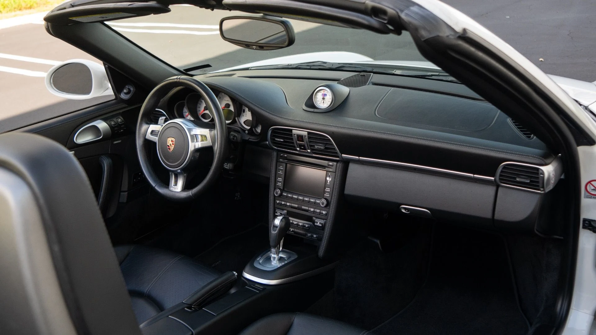 mph046_3522862634_Used_2011_Porsche_911_Turbo_S_1754935906_e14f86ab1f
