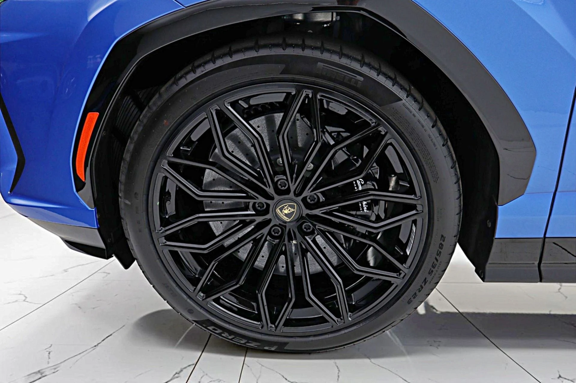 mph046_3534307130_New_2026_Lamborghini_Urus_SE_95bf2cb2b1