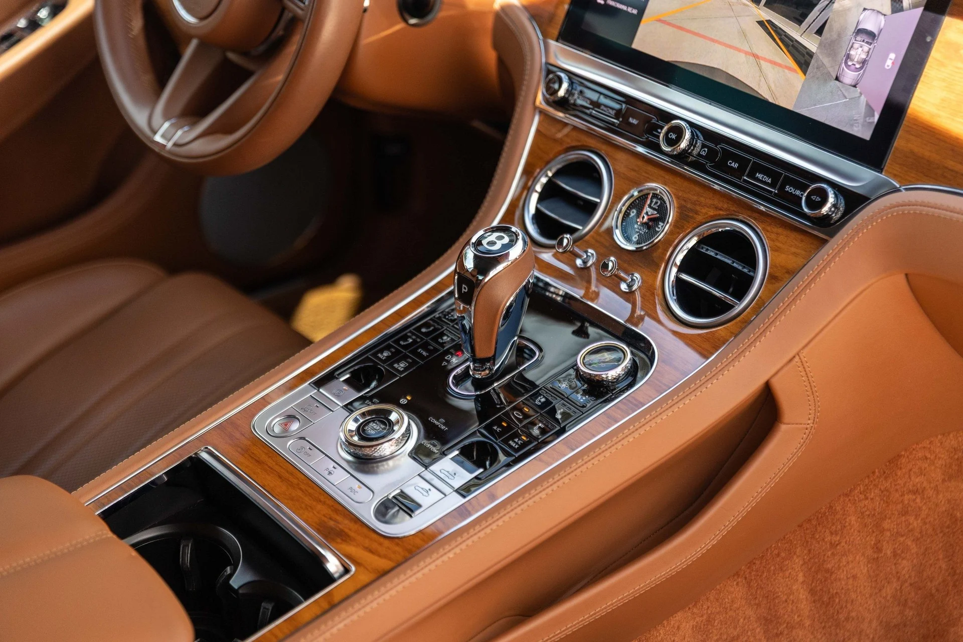 mph046_35349394_Hi_Tech_Luxury_Imports_LLC_SCBDG_4_ZG_6_NC_091269_image_46_992574050e