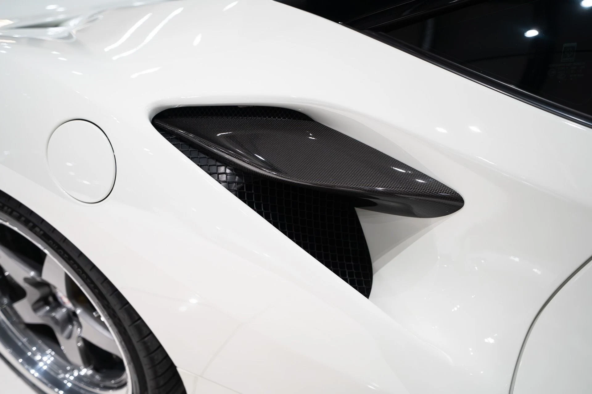 mph046_3536418293_12549_p47_l_c93e8a1575