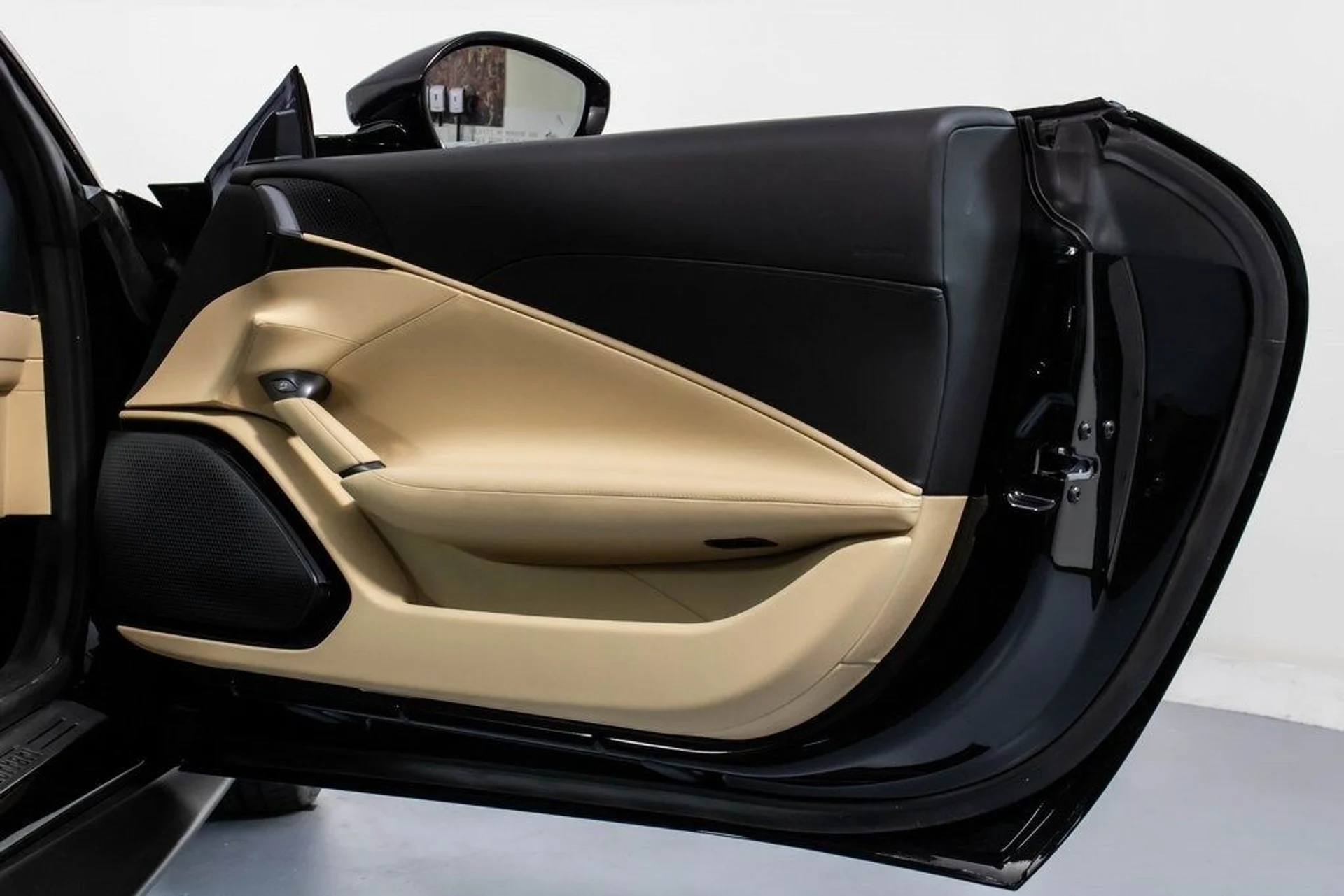 mph046_3553565208_5686533a5edc5b7356b316cba63125b6x_98cc868019