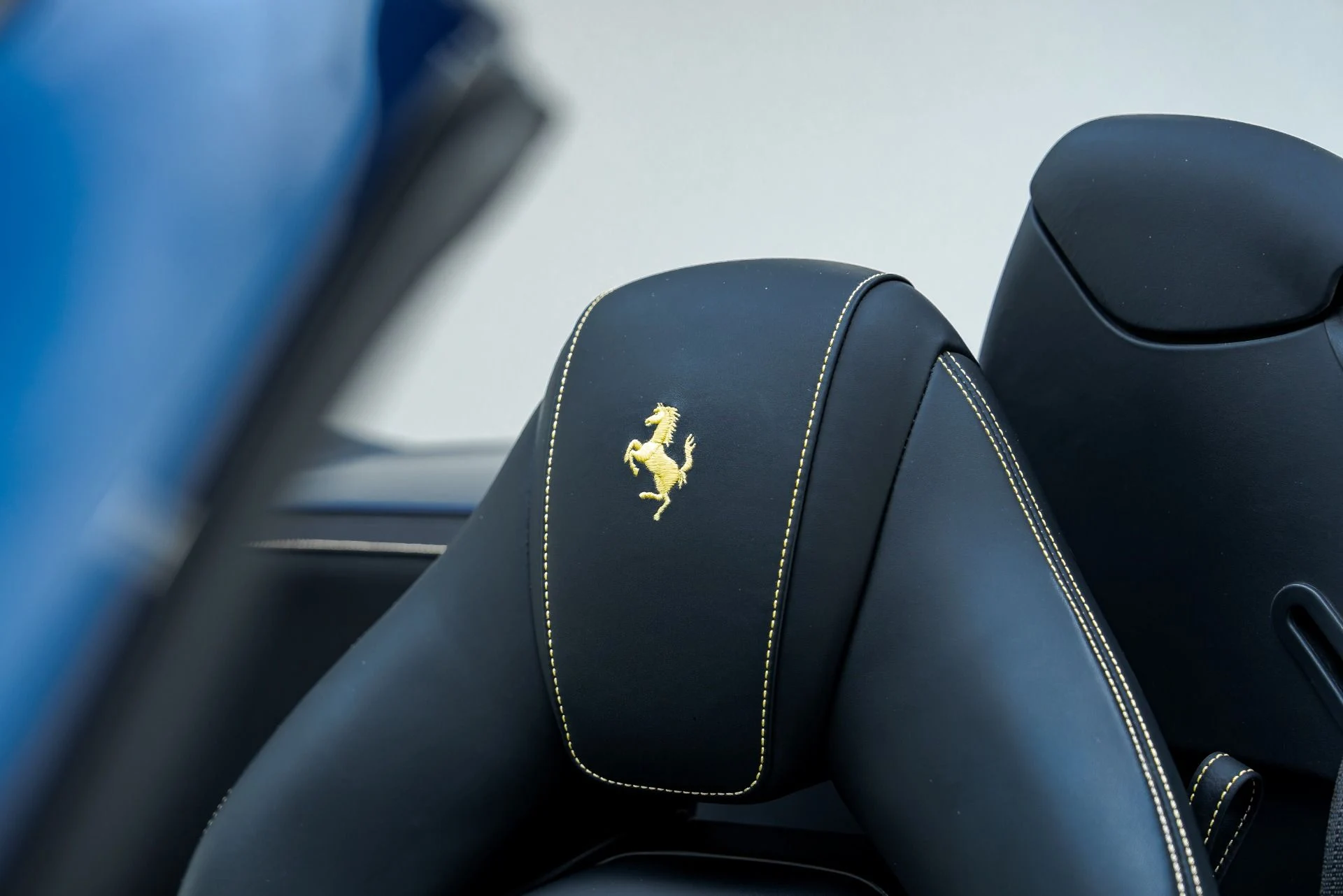 mph046_3560942476_Used_2019_Ferrari_488_Spider_1791569573_30ad90ddca