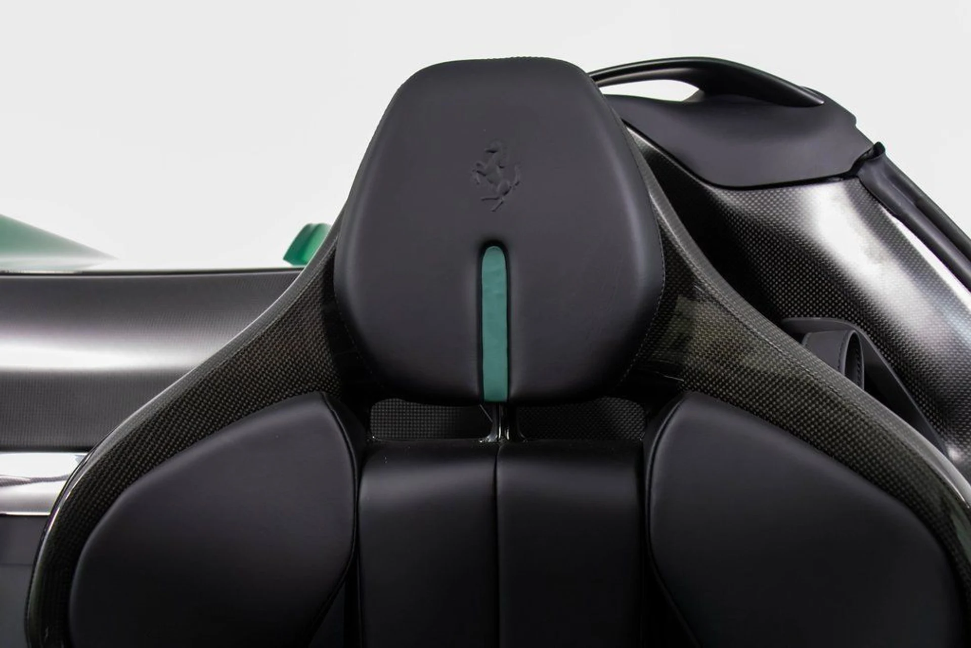 mph046_357798507_859dc541fb16f94aa2b56db270a6fc52x_e08e9213f3