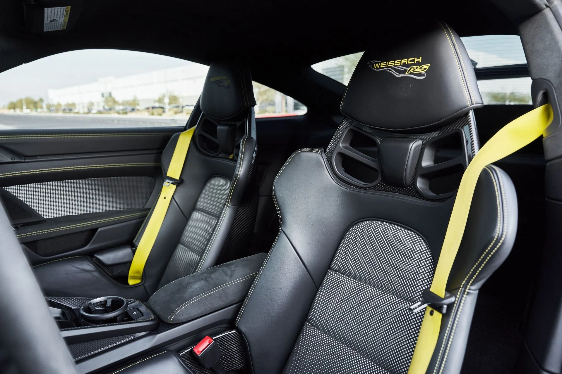 mph046_3603308065_Used_2024_Porsche_911_GT_3_RS_1766112794_6004b9f31a