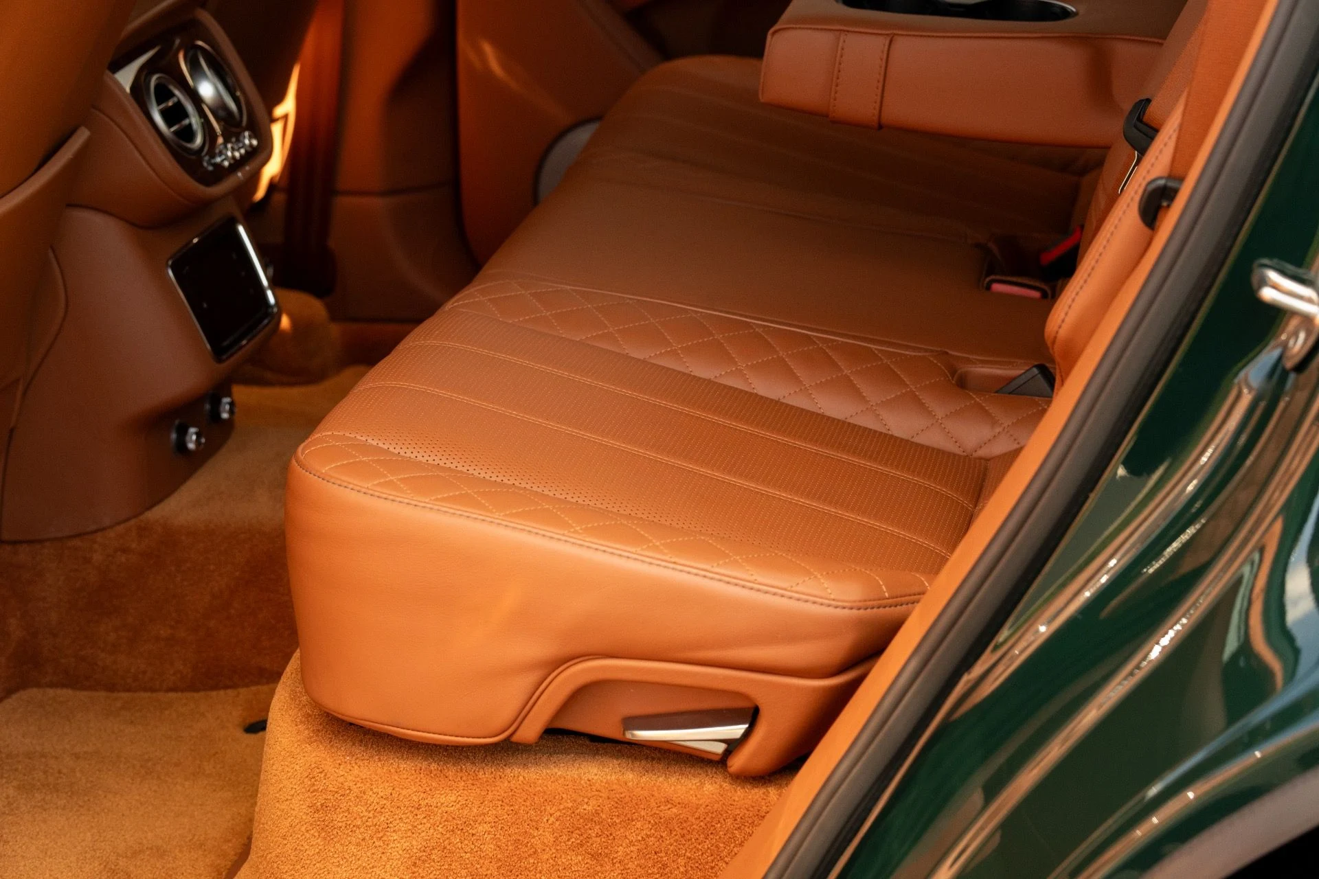 mph046_3608257675_Used_2017_Bentley_Bentayga_W12_First_Edition_1762986986_c7d6d9bd60