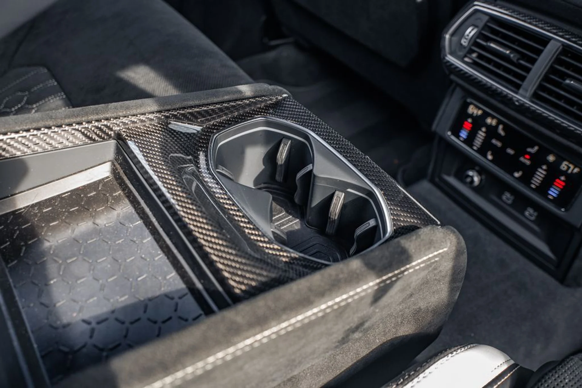 mph046_3611664793_500ef994d2cc6faa3616ad9bcd4b88d9x_cba5ebc8f2