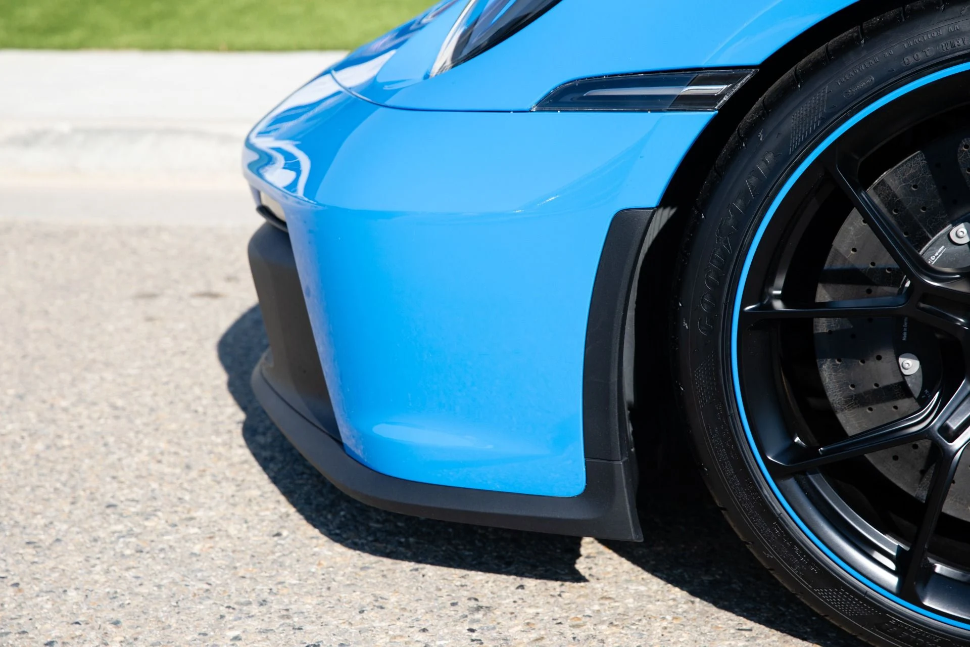 mph046_3634103527_Used_2022_Porsche_911_GT_3_1769043467_b661c61630