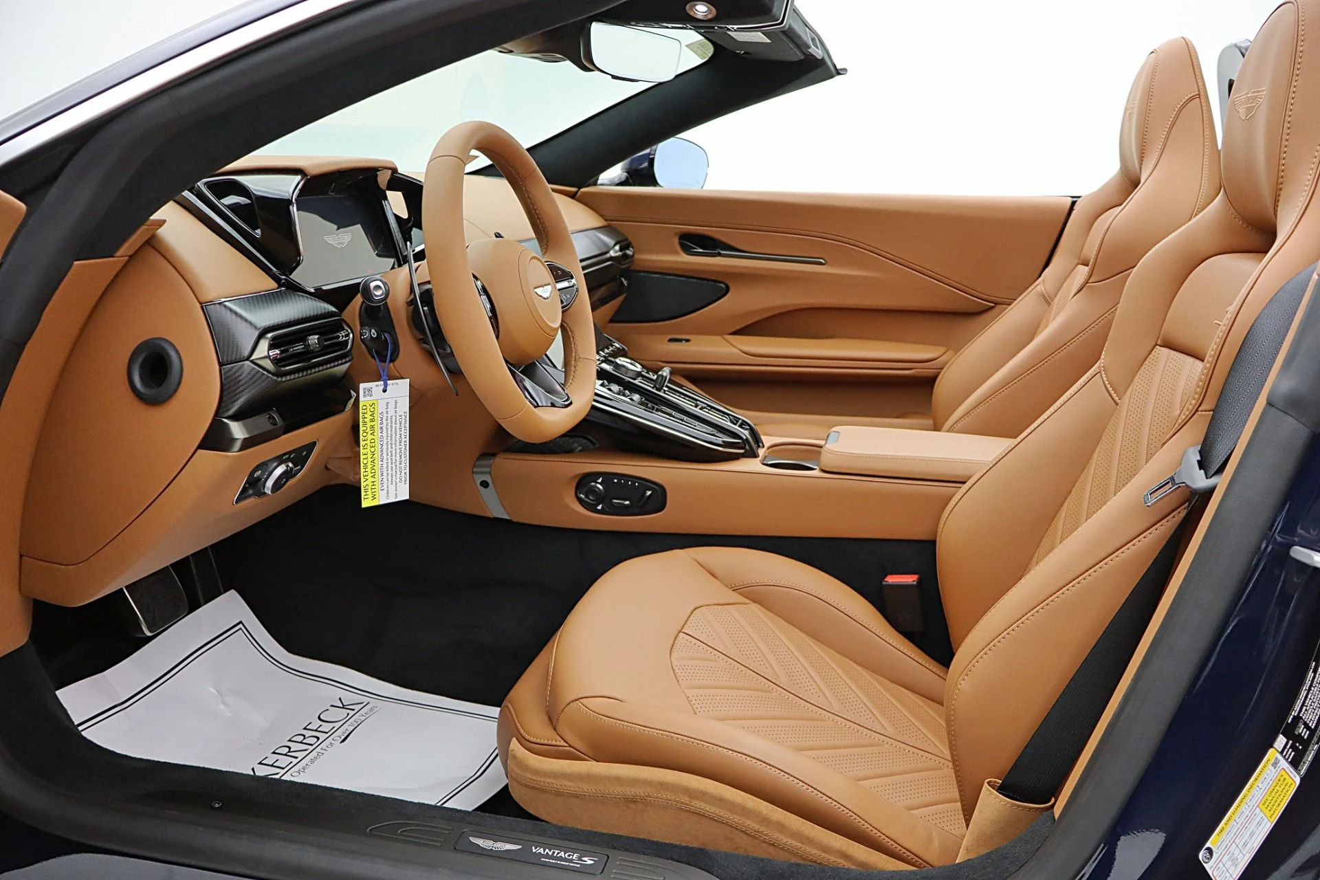mph046_3638012963_New_2026_Aston_Martin_Vantage_S_Roadster_0a05262198