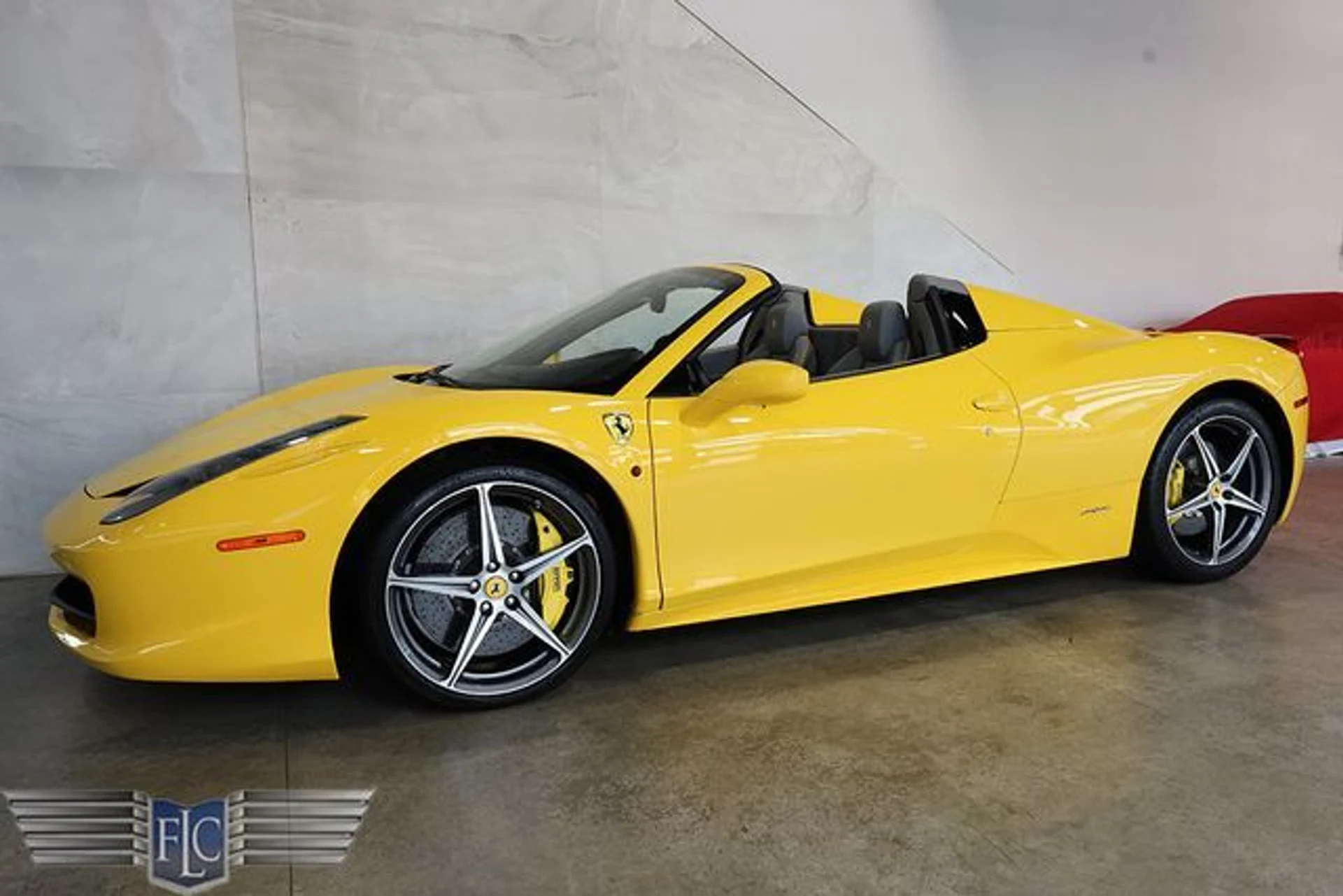 mph046_3687168891_used_2015_ferrari_458_italia_2drconvertible_9689_23049231_50_640_68909719dd