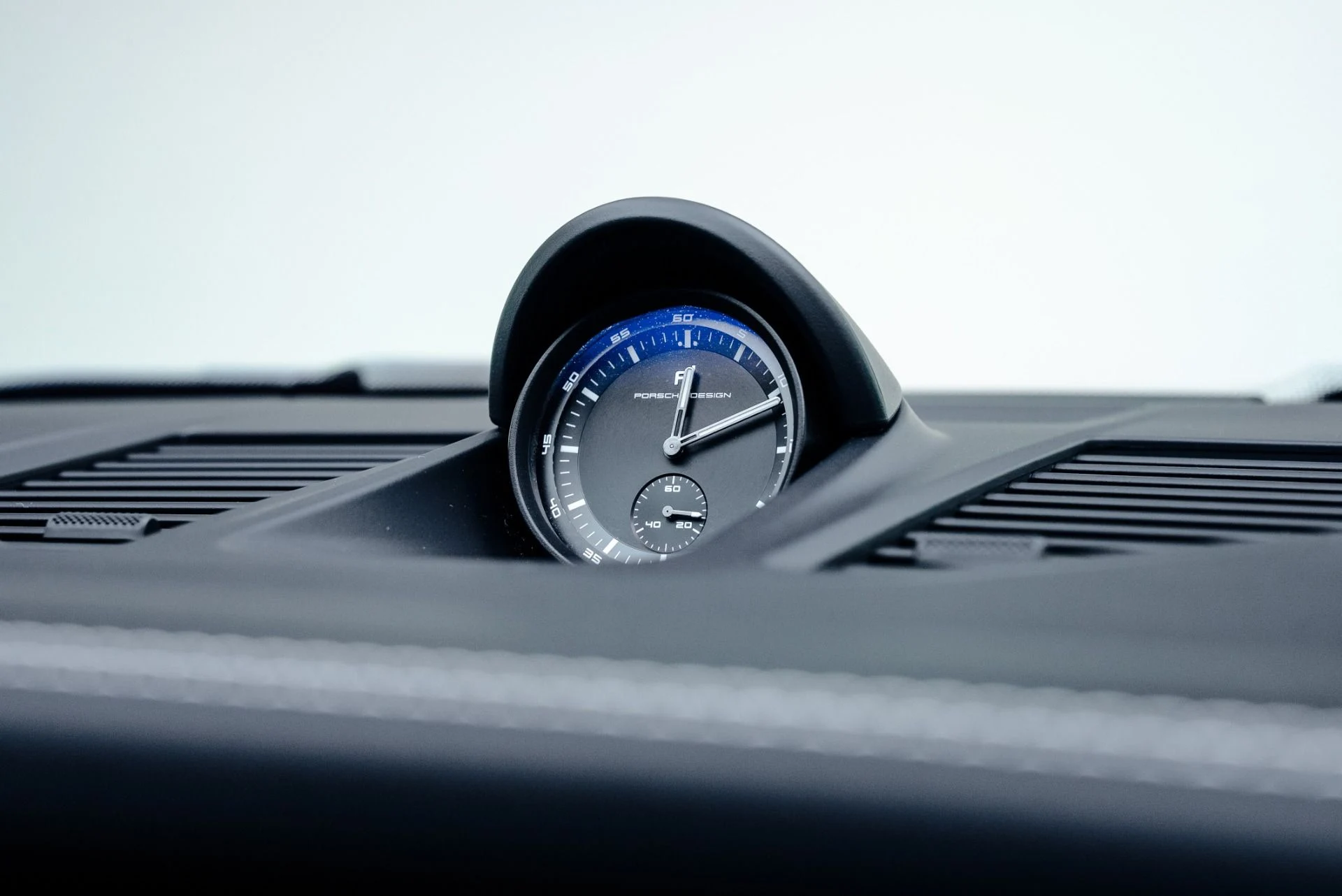 mph046_3716230818_Used_2022_Porsche_911_Turbo_S_1774378410_0b80f16a34