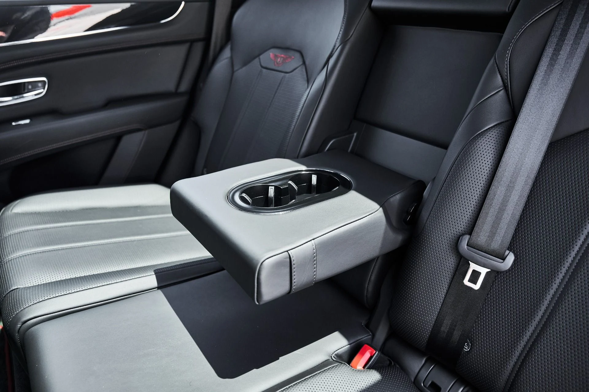 mph046_372371343_Used_2021_Bentley_Bentayga_V8_1781574991_41f7dda604
