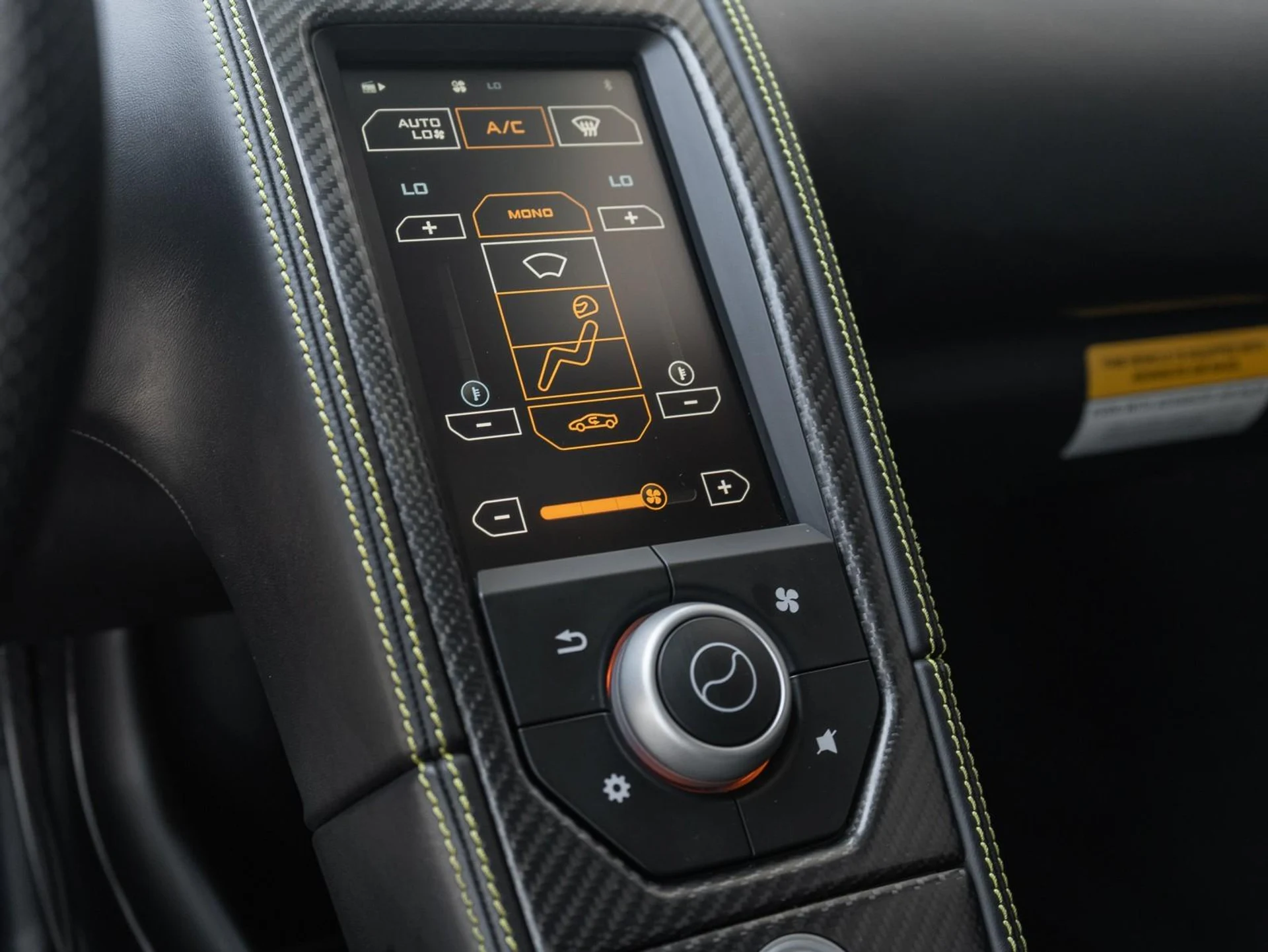 mph046_3725762340_Used_2016_Mc_Laren_675_LT_1766095595_88c6ba453d