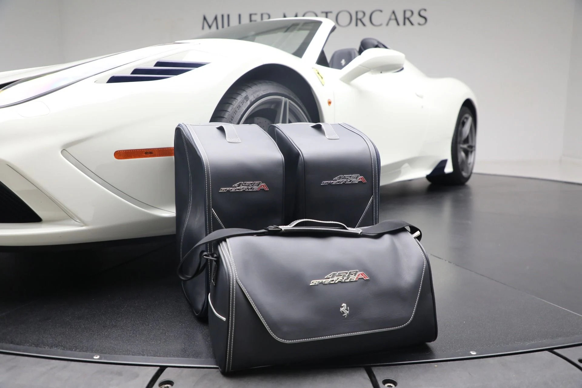 mph046_3754503031_Used_2015_Ferrari_458_Speciale_1738699258_d6e4cb64b2