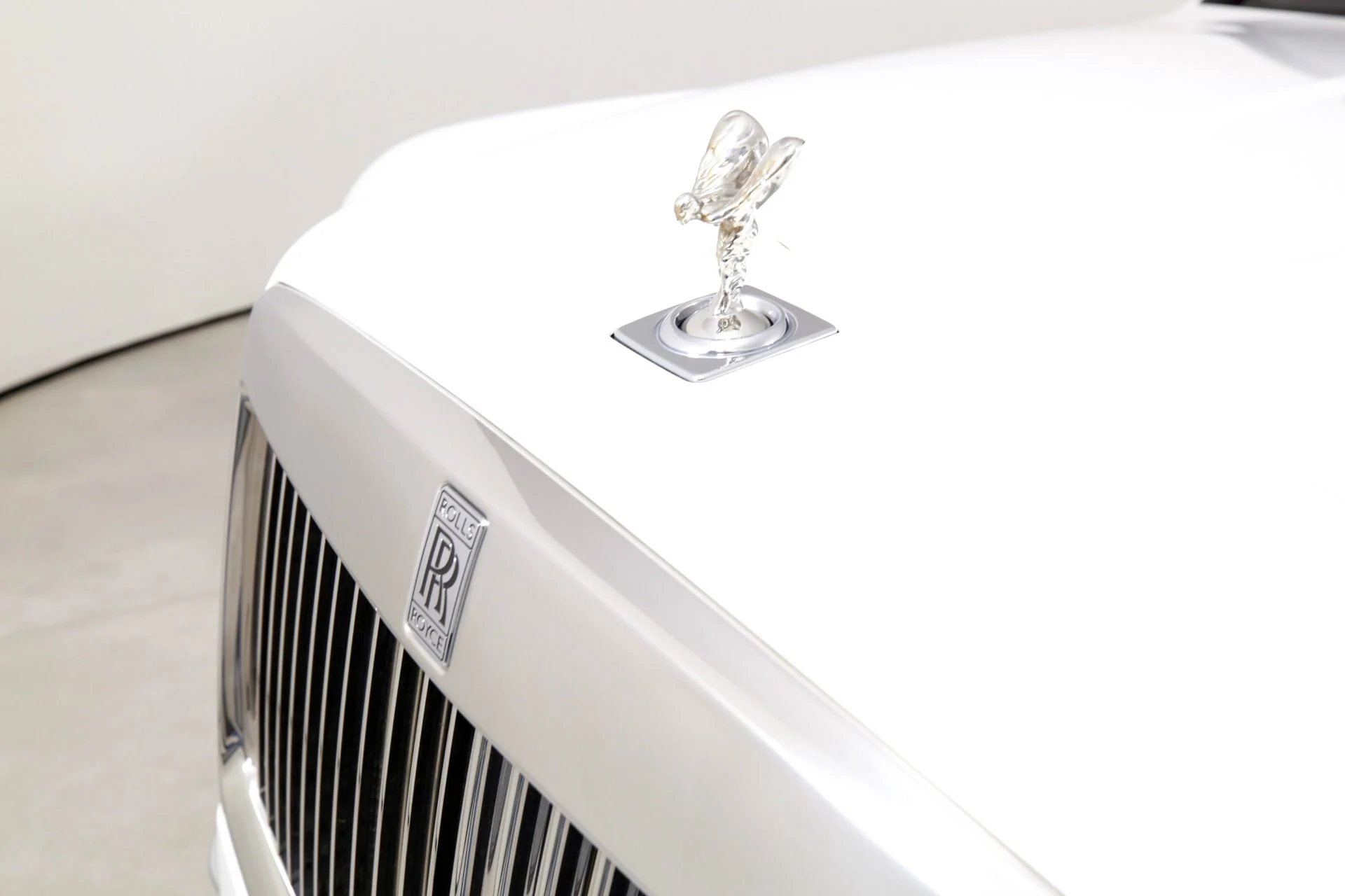 mph046_3780637515_Used_2020_Rolls_Royce_Cullinan_1778686897_c0e32cdf6d