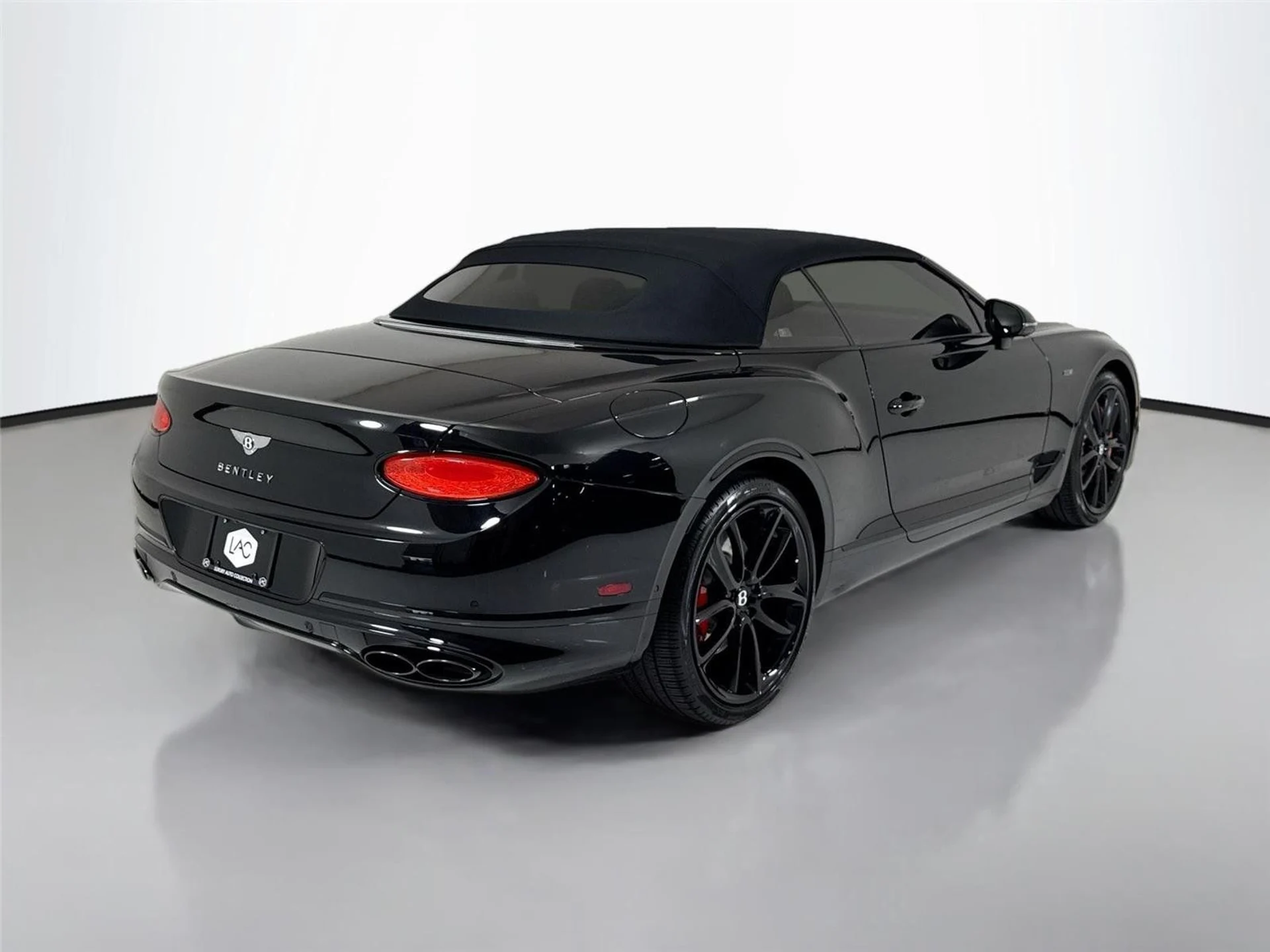 mph046_378952005_69a0a6e95c52bf7f22fdc2b3eac0fb58_8a43fd8522