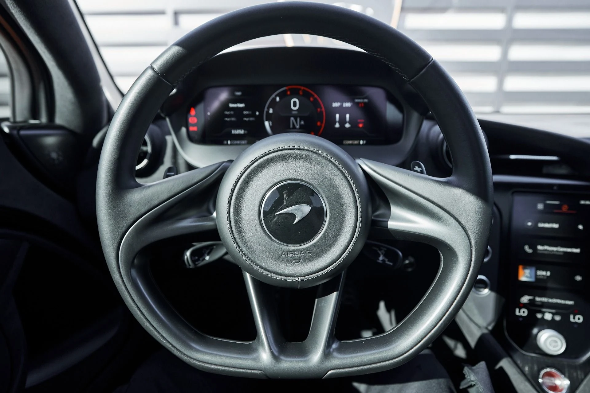 mph046_3801731477_Used_2024_Mc_Laren_750_S_Spider_1761608949_d3382a93b3