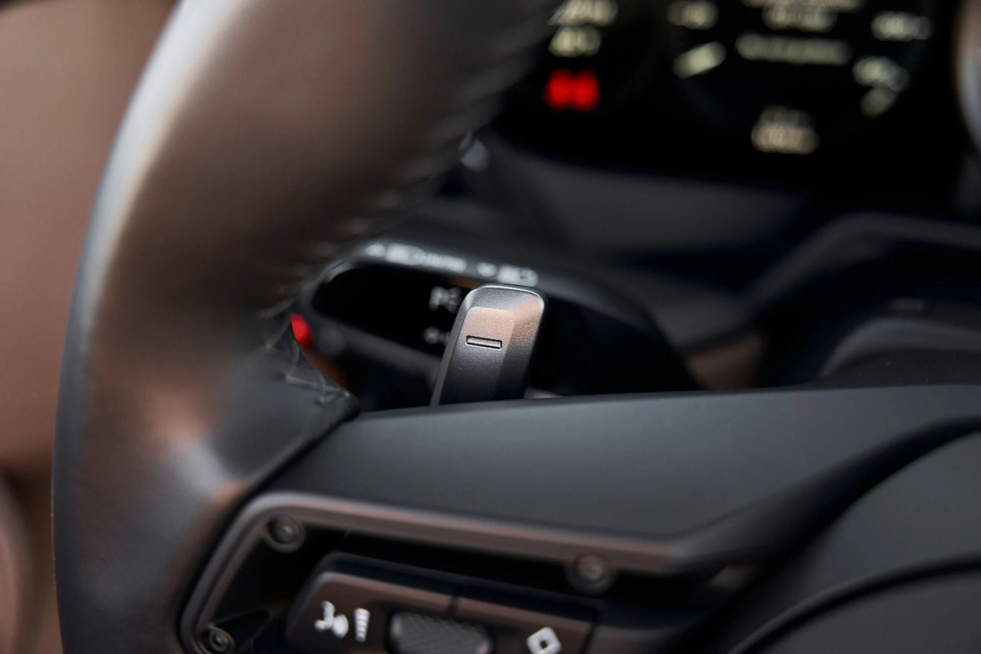 mph046_382360452_Used_2024_Porsche_911_Turbo_1768616388_ddbc8b4d6d