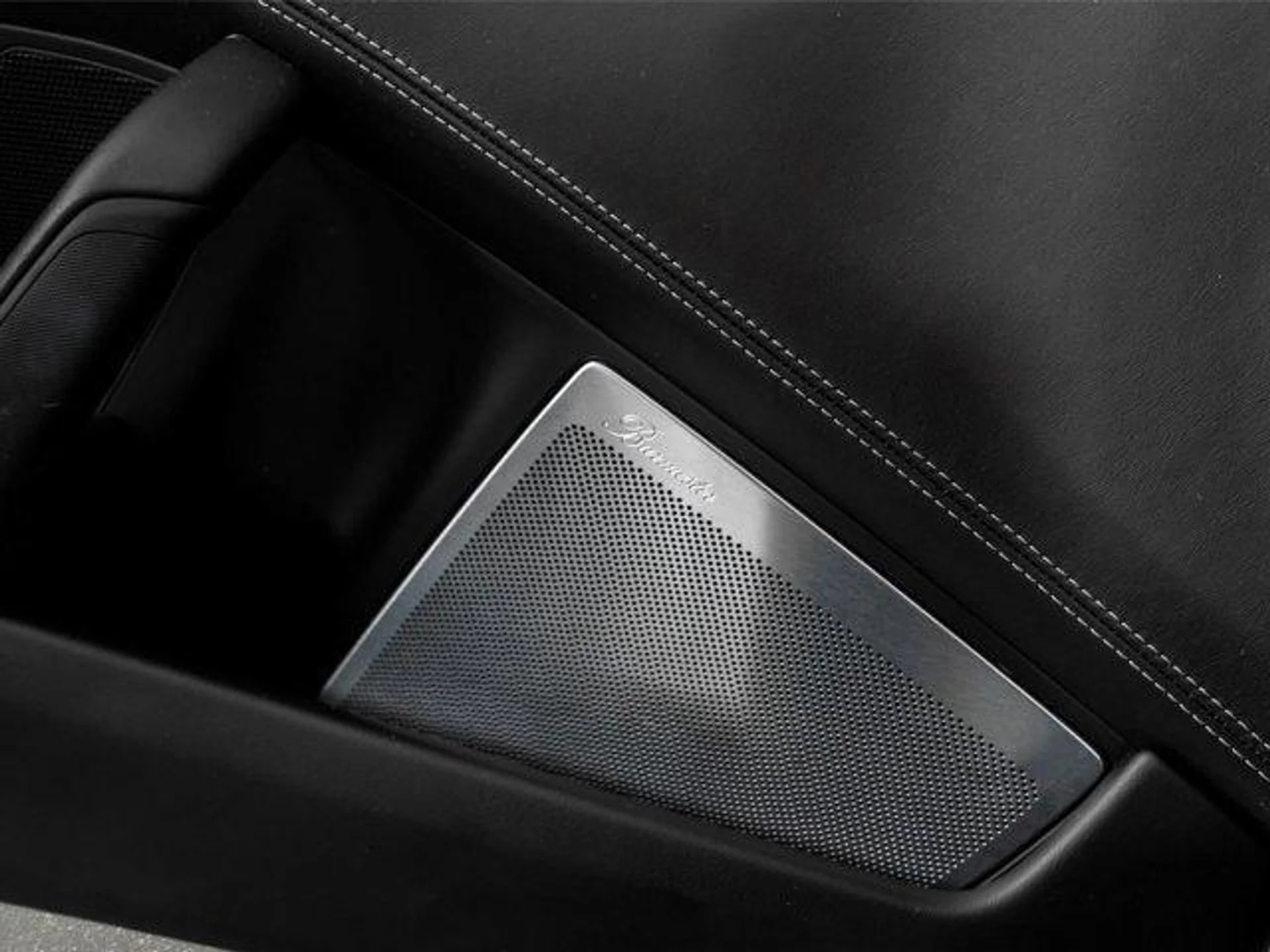 mph046_382528581_Yi_B2ro5f_P4q_P9_ECDQ_Br_N_Vu_U7_Q_Io_11da4cb584