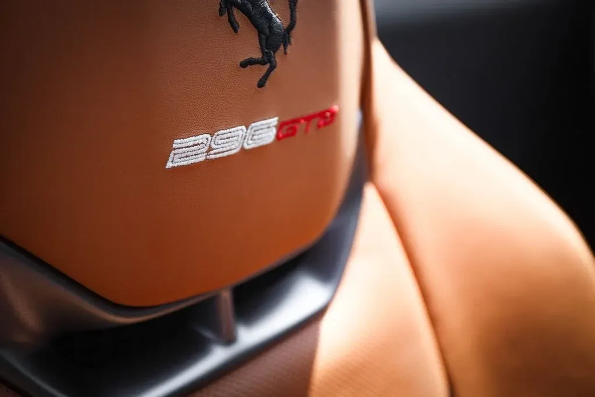 mph046_3841319735_e77b3900b76d7075fb3295f6d489b5b5_9384493383